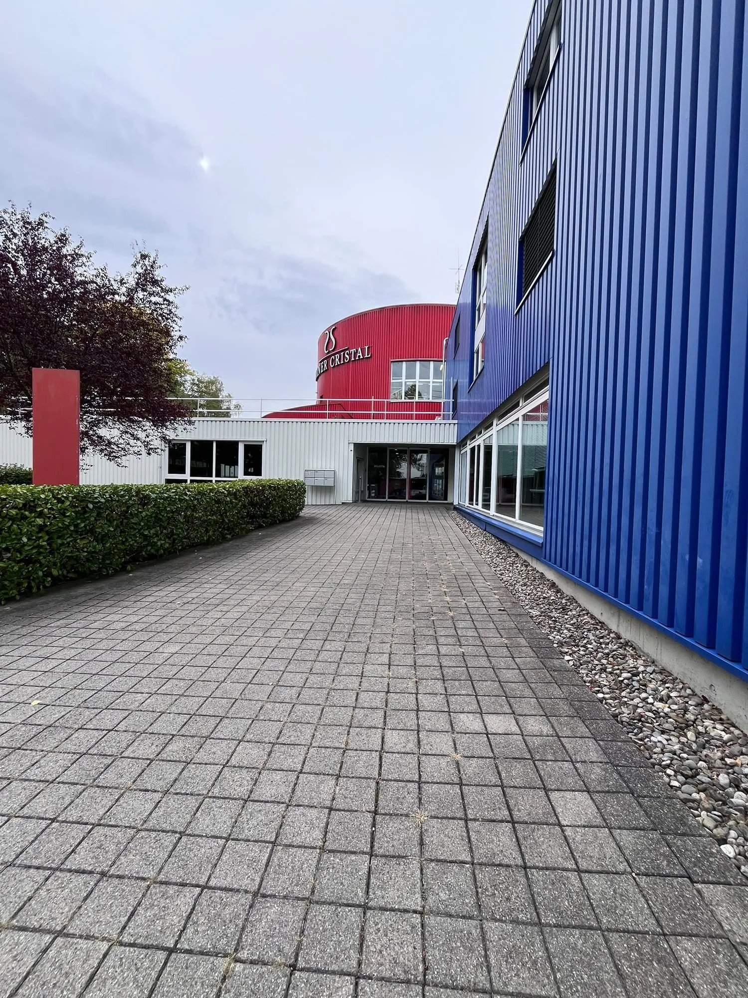 Grosszügiger Gewerberaum in der Industriezone Uetendorf