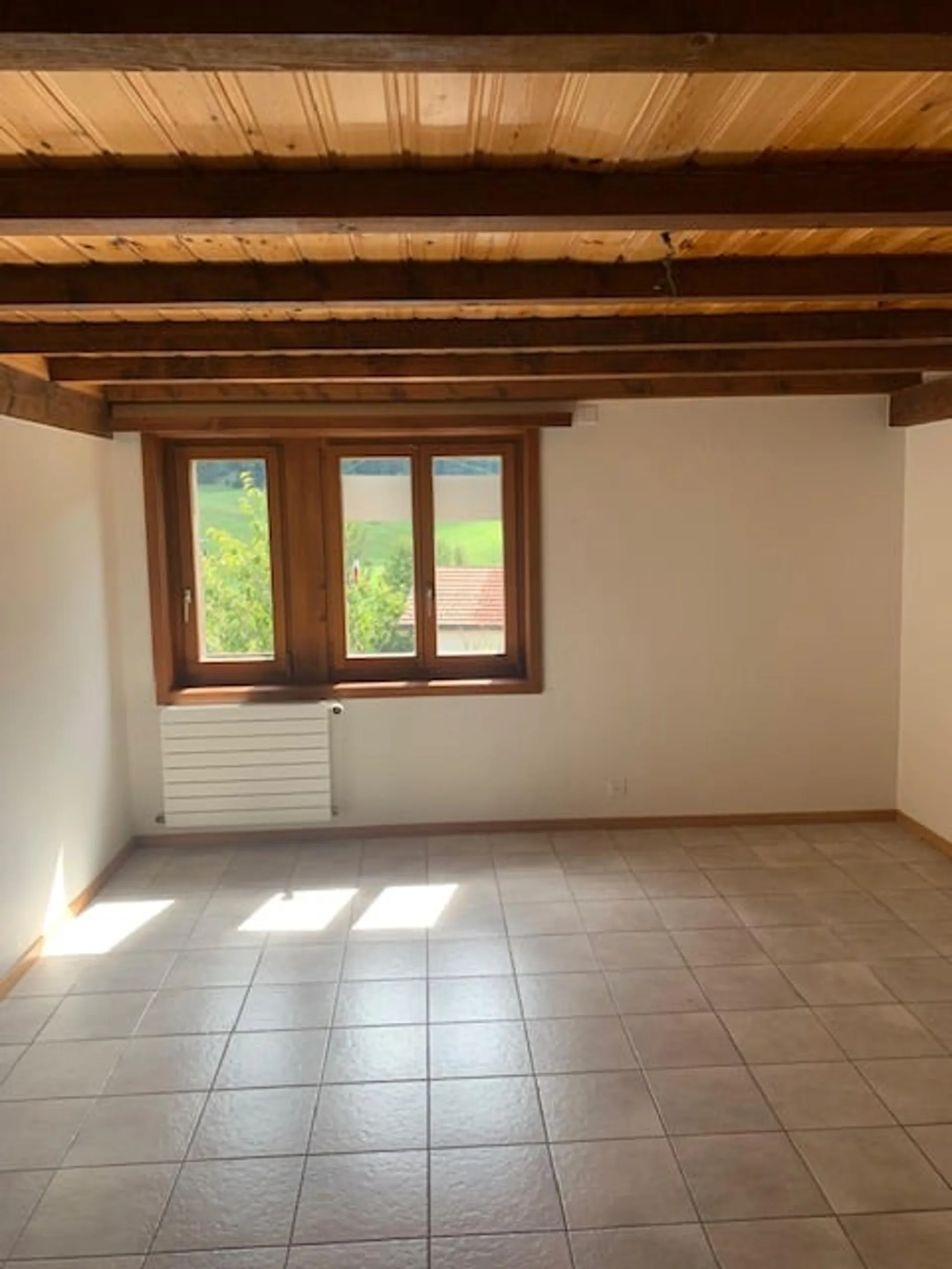 2126 Les Verrières/NE Prachtvolles renoviertes Bauernhaus mit 3 Wohnungen