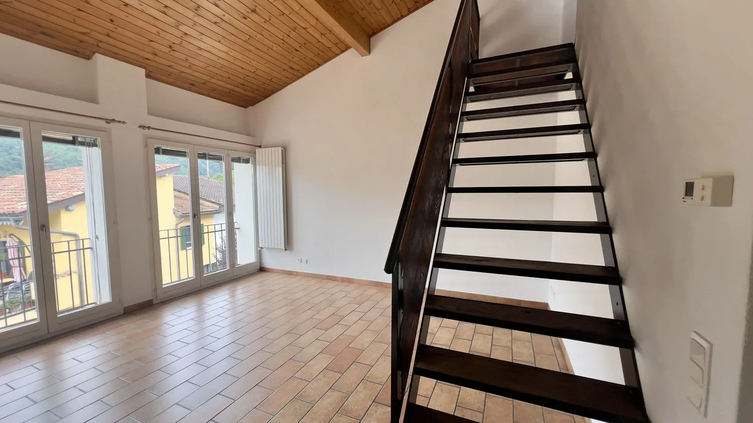 AFFARE - ACCOGLIENTE DUPLEX 3.5 LOCALI NEL CUORE DI PURASCA