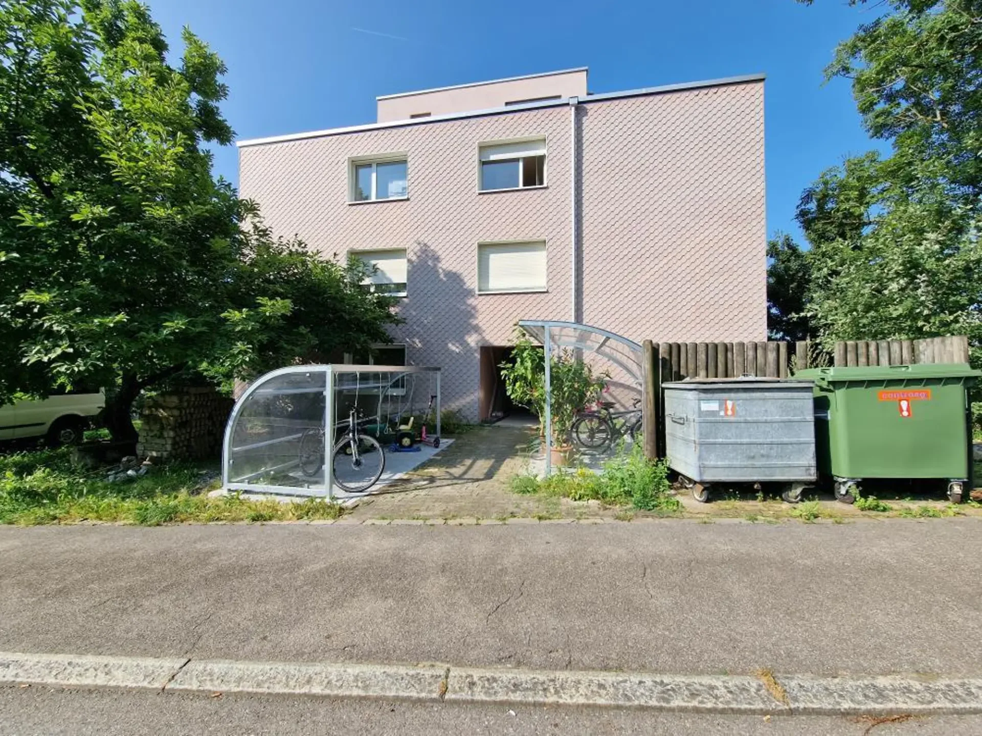 Erstvermietung - Moderne Wohnung mit Gartensitzplatz