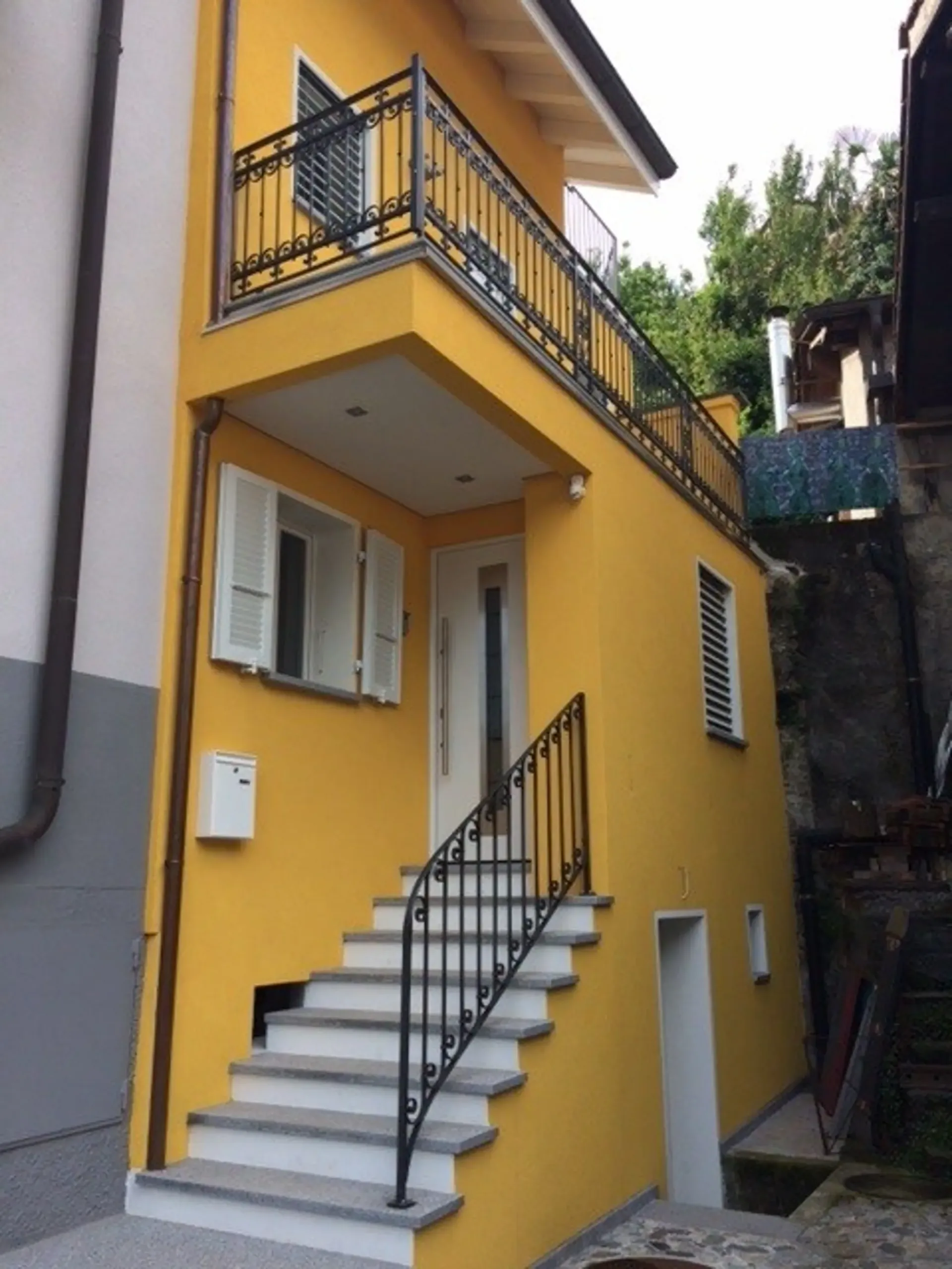 Haus zur Miete in Bellinzona – Via Daro 10A