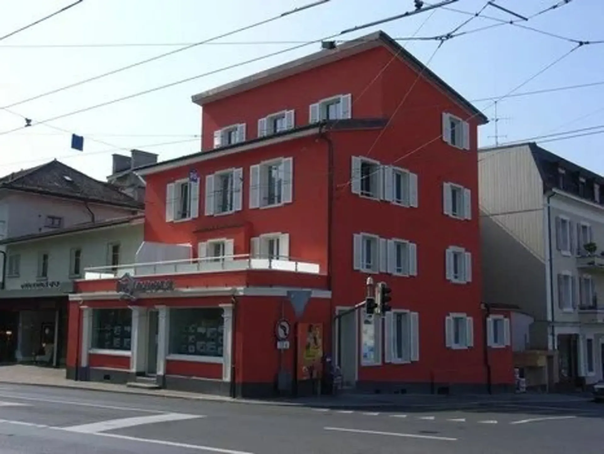 Appartement de 4.5 pièces au 1er étage avec une terrasse