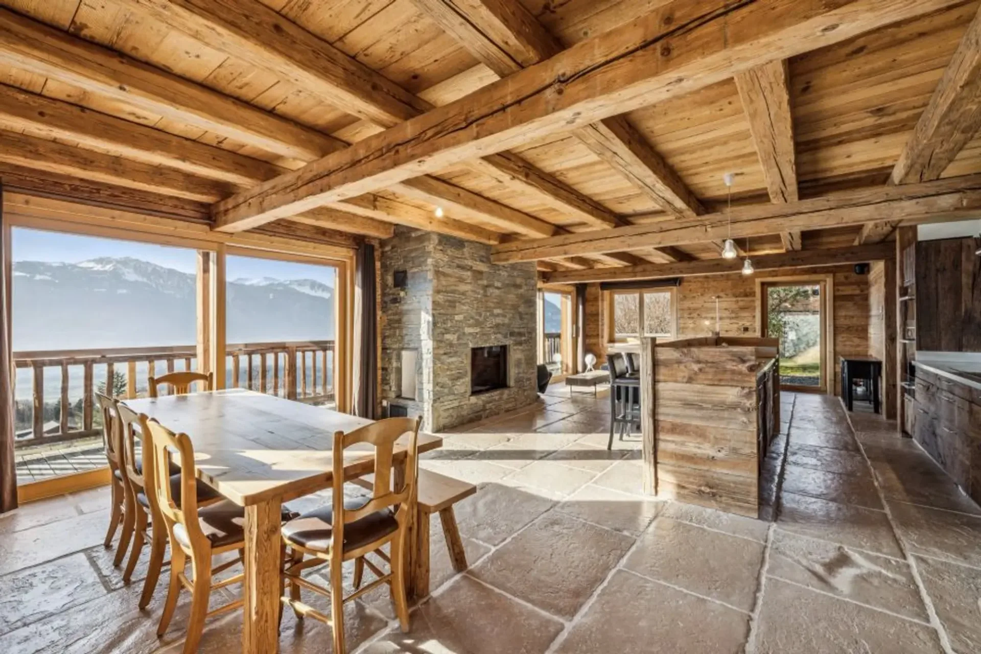 Luxueux chalet au charme moderne et cosy entre Ollon et Villars