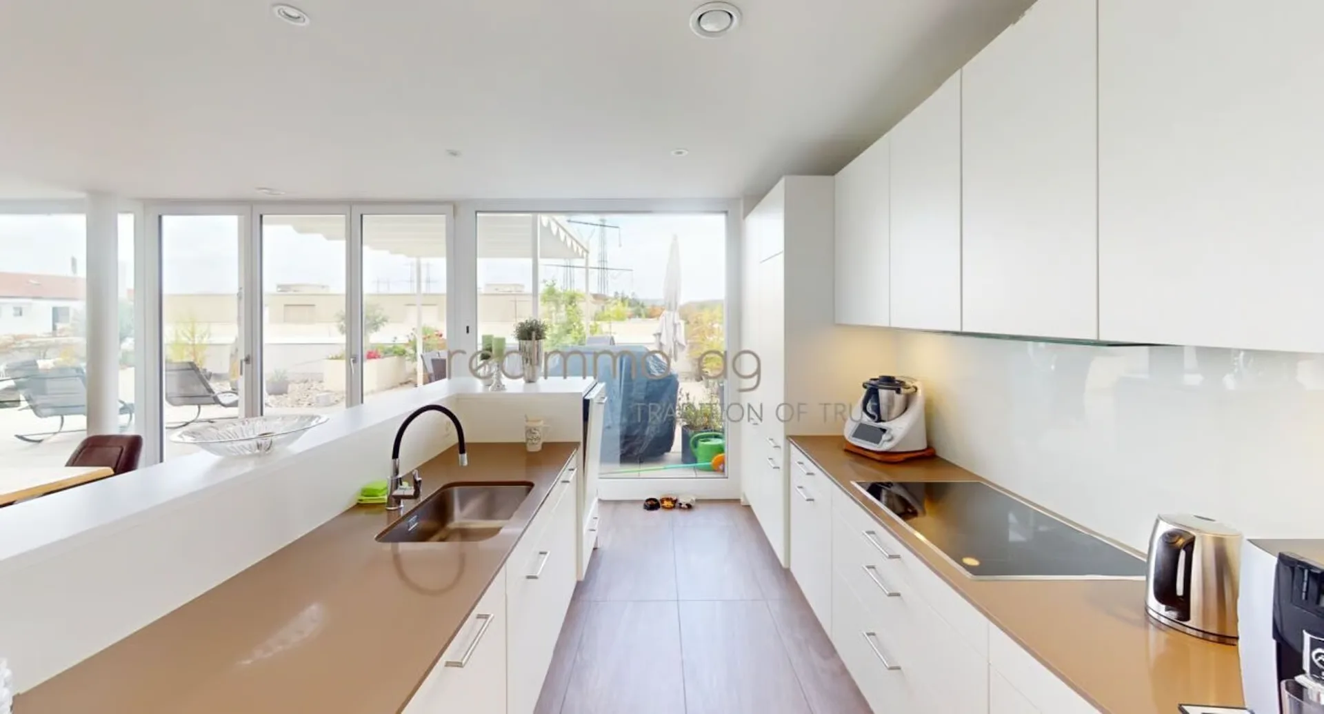 Grosszügige 4.5-Zimmer-Wohnung mit aussergewöhnlicher 145 m² Terrasse in Koblenz