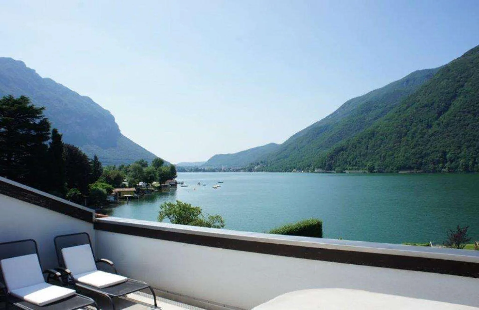 MELANO: PRÄCHTIGES DACHGESCHOSS 270 m² SEEBLICK