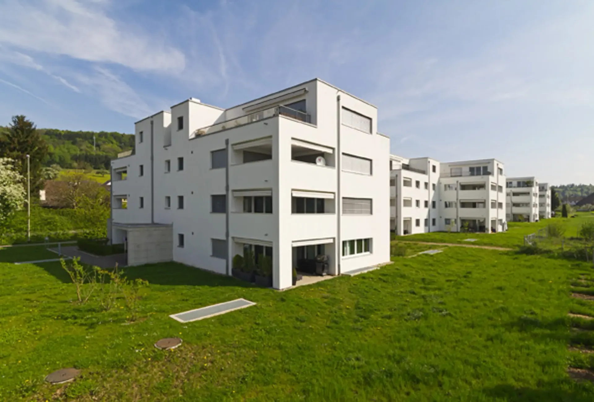 Modern living in a picturesque environment