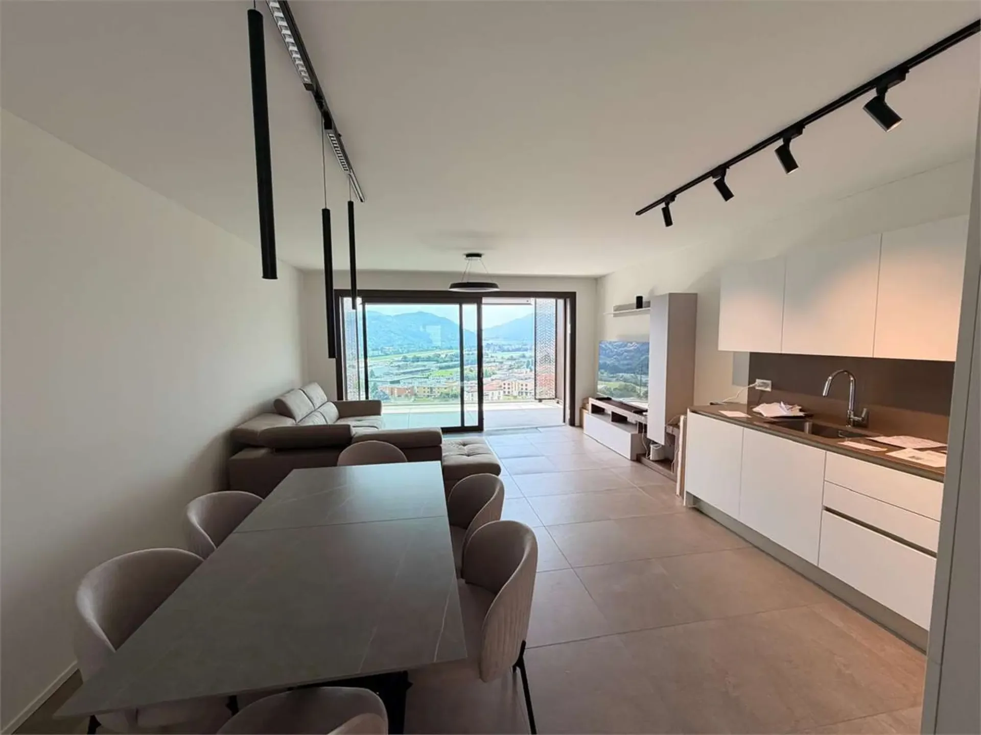 Neue 3.5-Zimmer-Wohnung in Bioggio - Lugano
