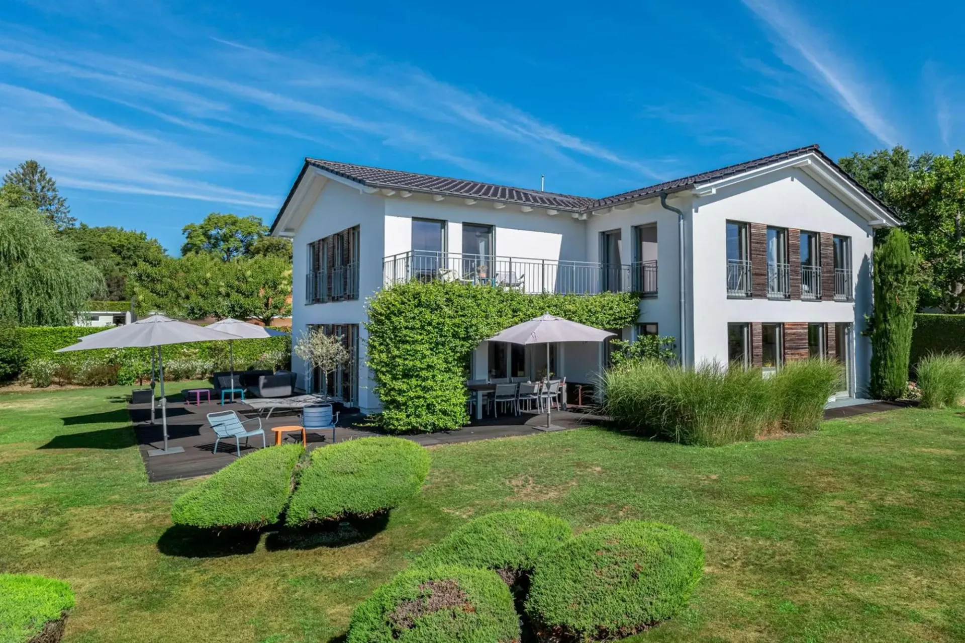 VANDOEUVRES - EXCLUSIVITE - Magnifique villa avec vue sur le Mont-Blanc