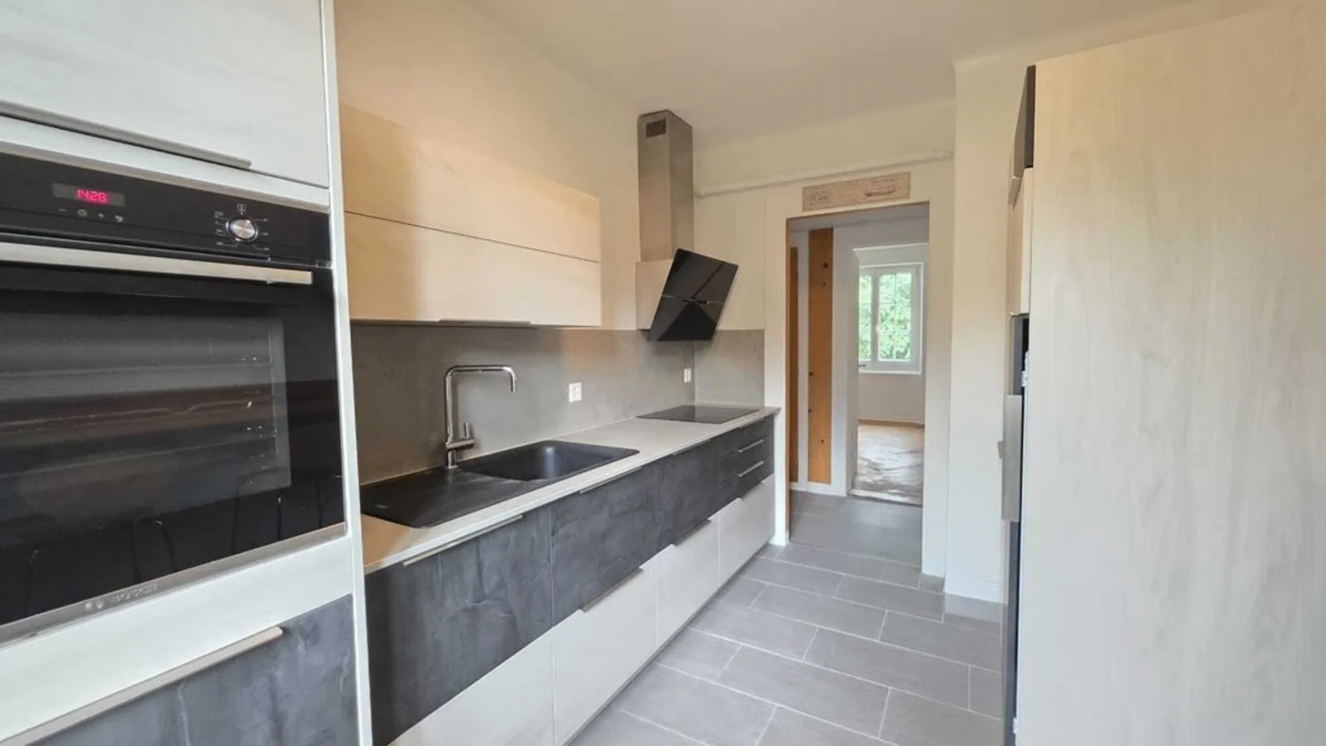 MAGNIFIQUE LOGEMENT A LOUER ENTIEREMENT RENOVE