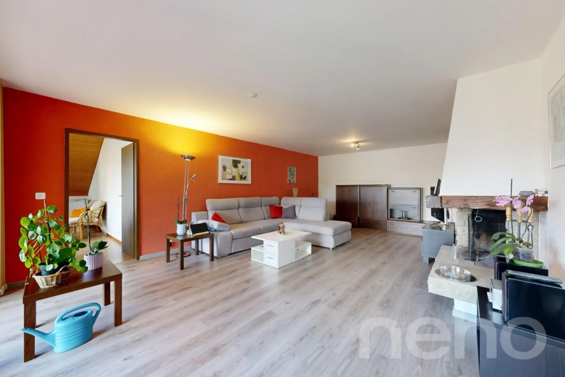 Appartamento familiare di 5,5 locali e 157 m² con caminetto e garage