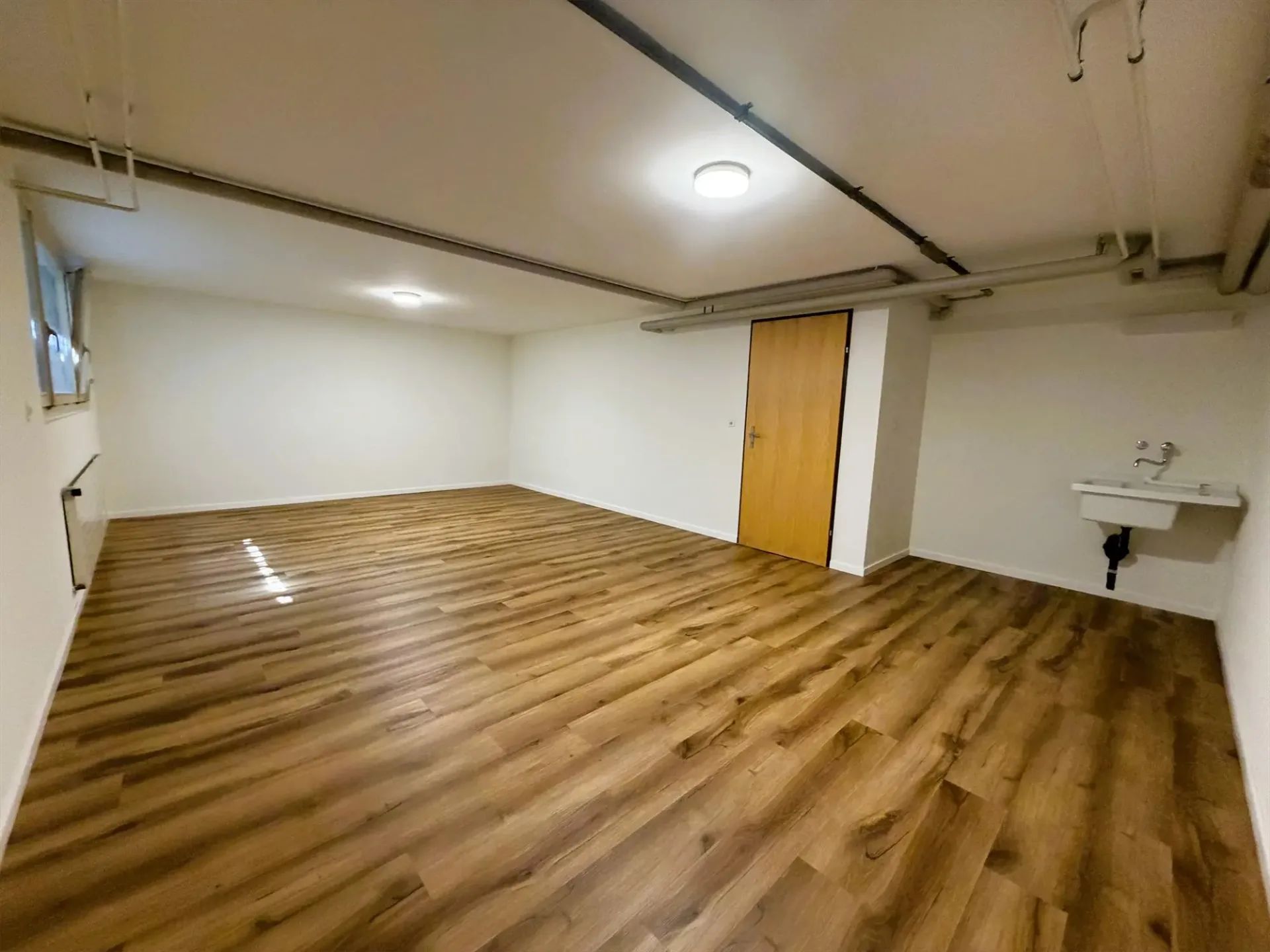 Hobby room for rent - 33 m² in central location in Basel