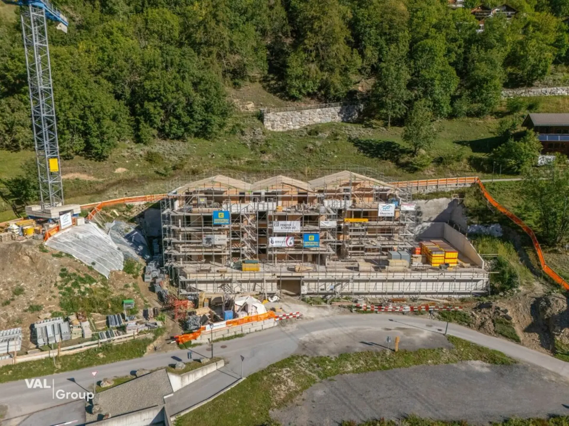 Neubau-Dachwohnung - Modernes Wohnen im magischen Lötschental
