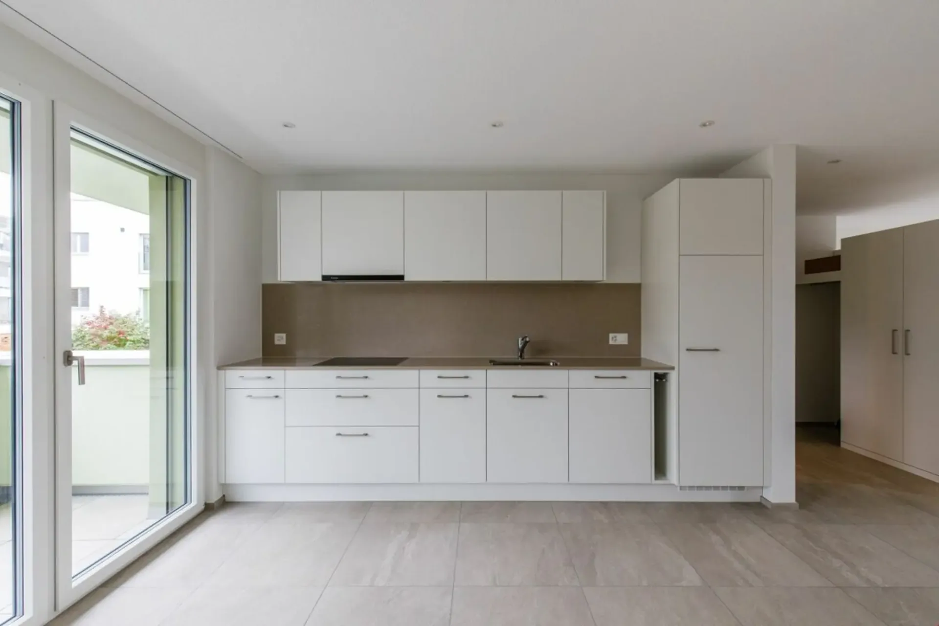 Top 3 1/2-Zimmerwohnung im 1. OG in der Überbauung Blumenau