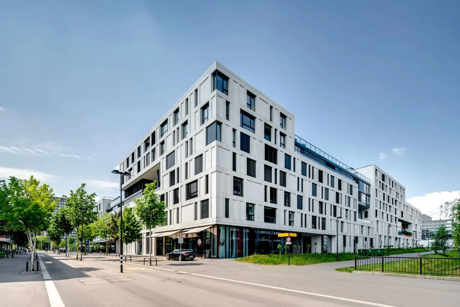 Modern apartment in Glattpark