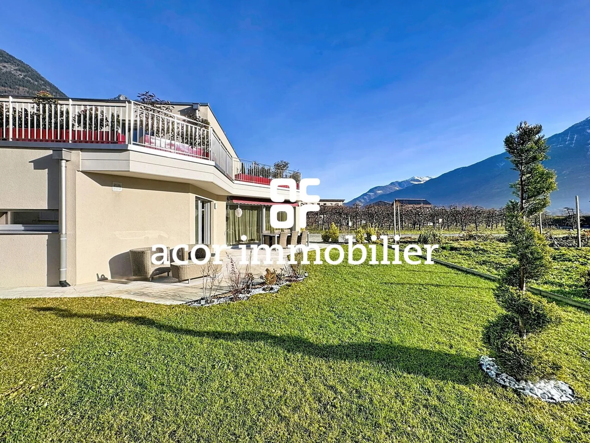Fully - Spacieuse villa moderne 6½