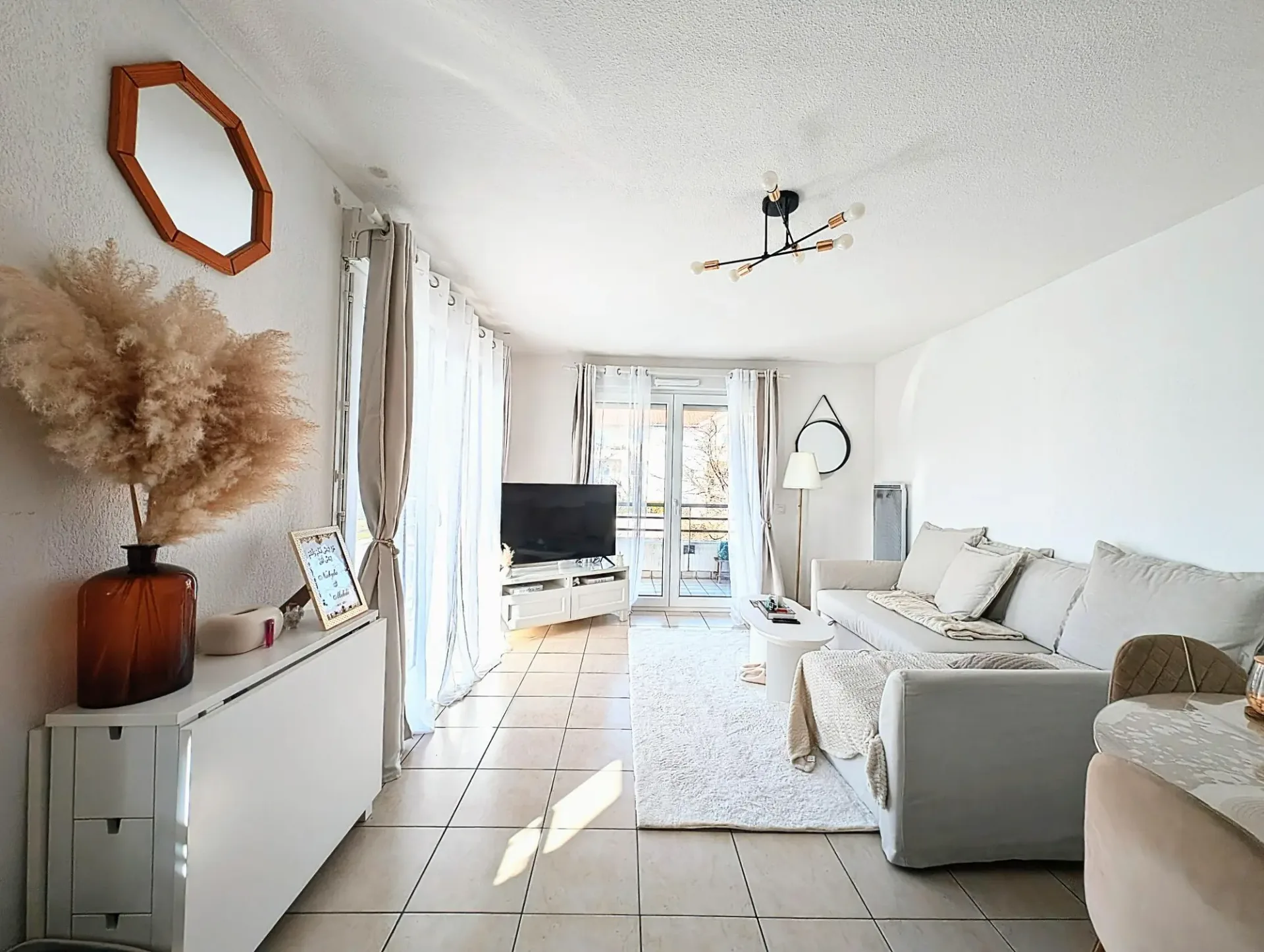 Appartement T3 zur Vermietung (nackter Mietvertrag) - Gex