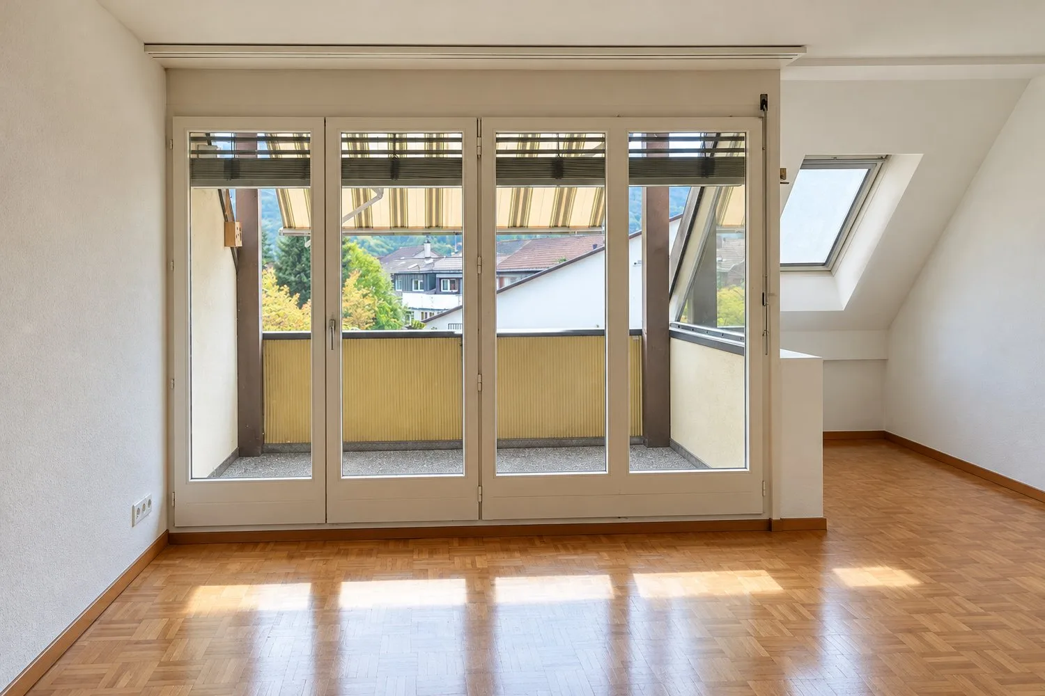 Helle 4.5-Zimmer-Wohnung mit Balkon in Balsthal