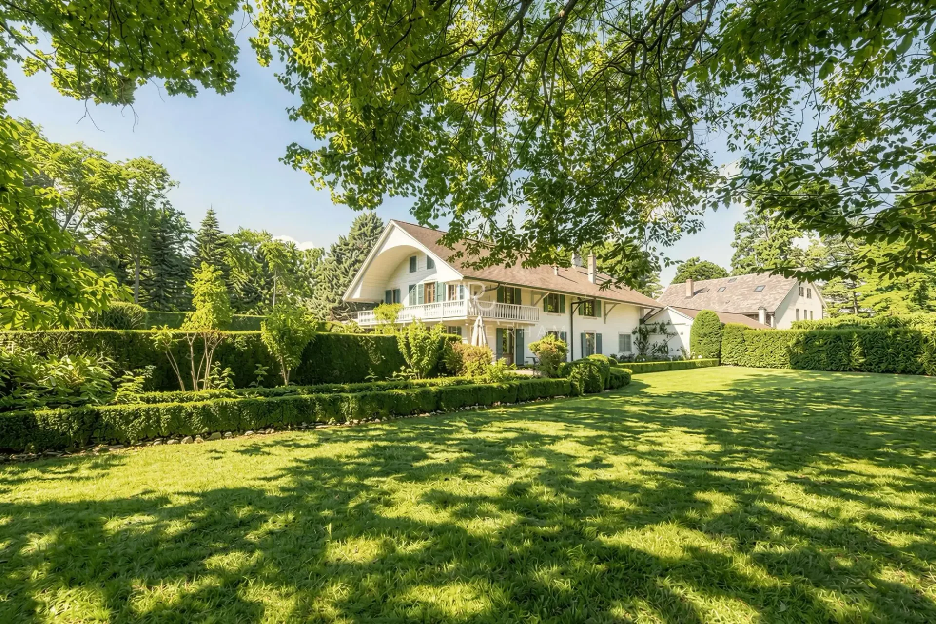Elegantes Charakterhaus im Herzen der Genfer Campagne