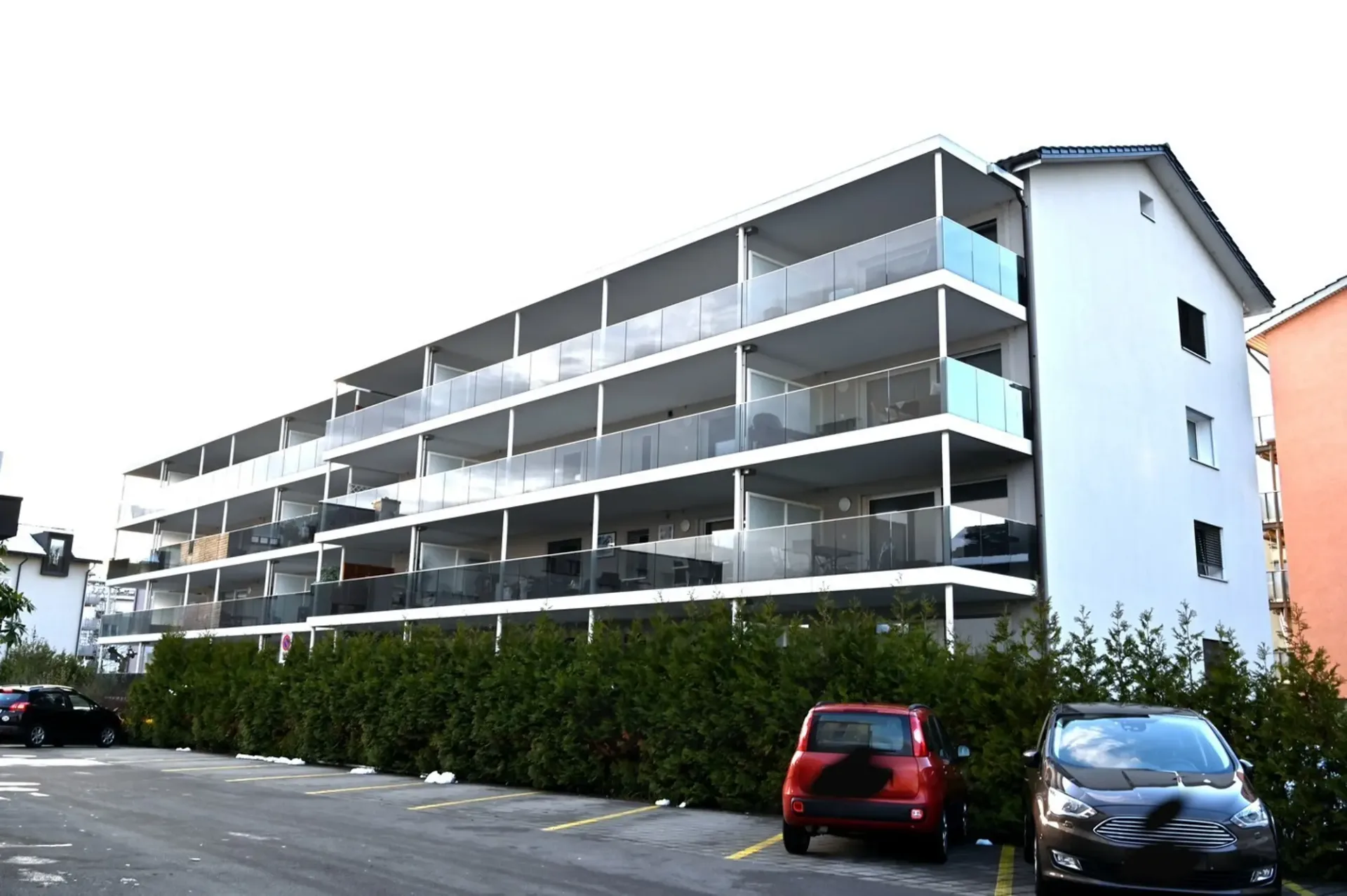 Attraktive 2.5-Zimmerwohnung mit grosser Terrasse