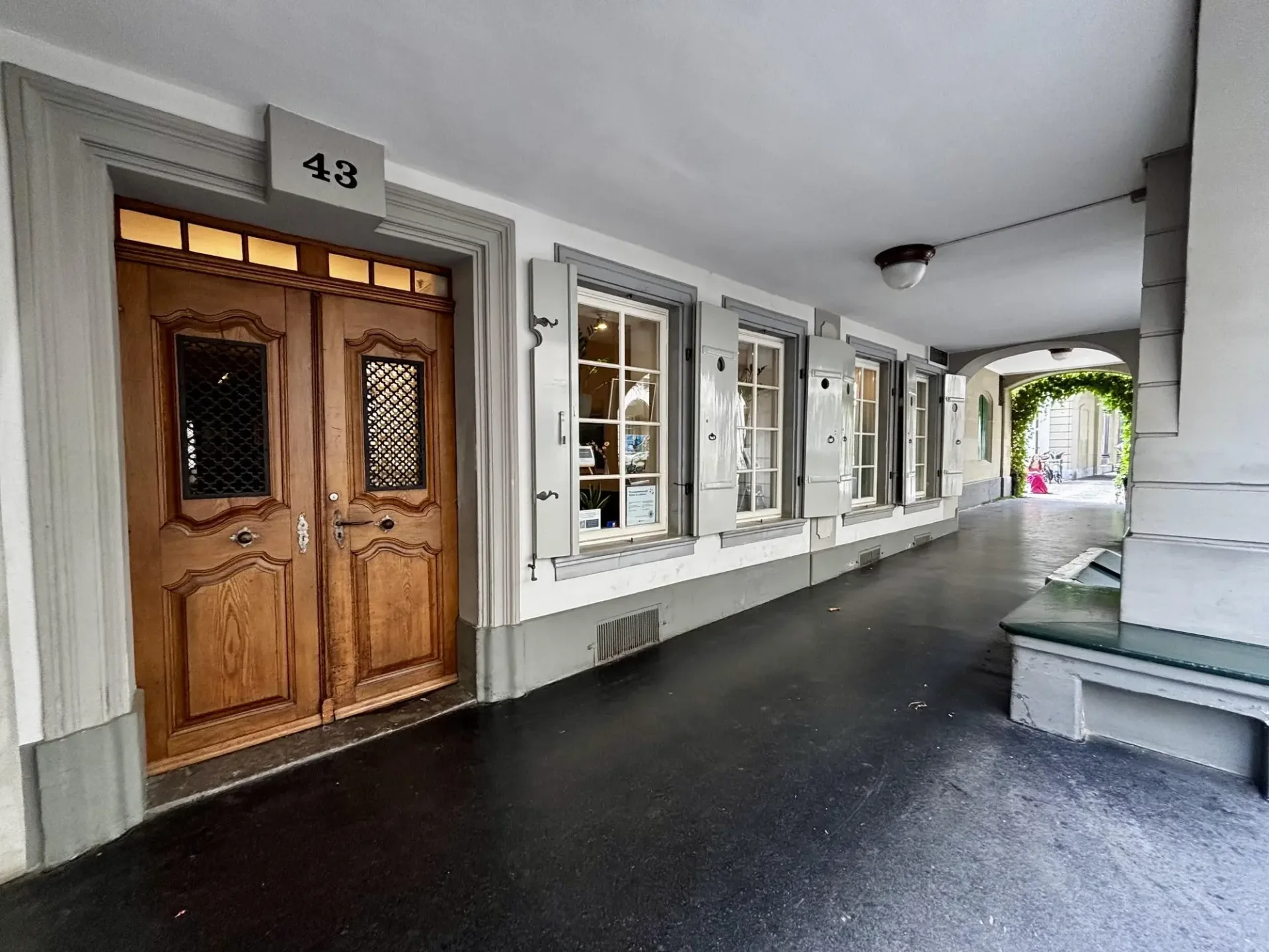 Charming premises in the old town