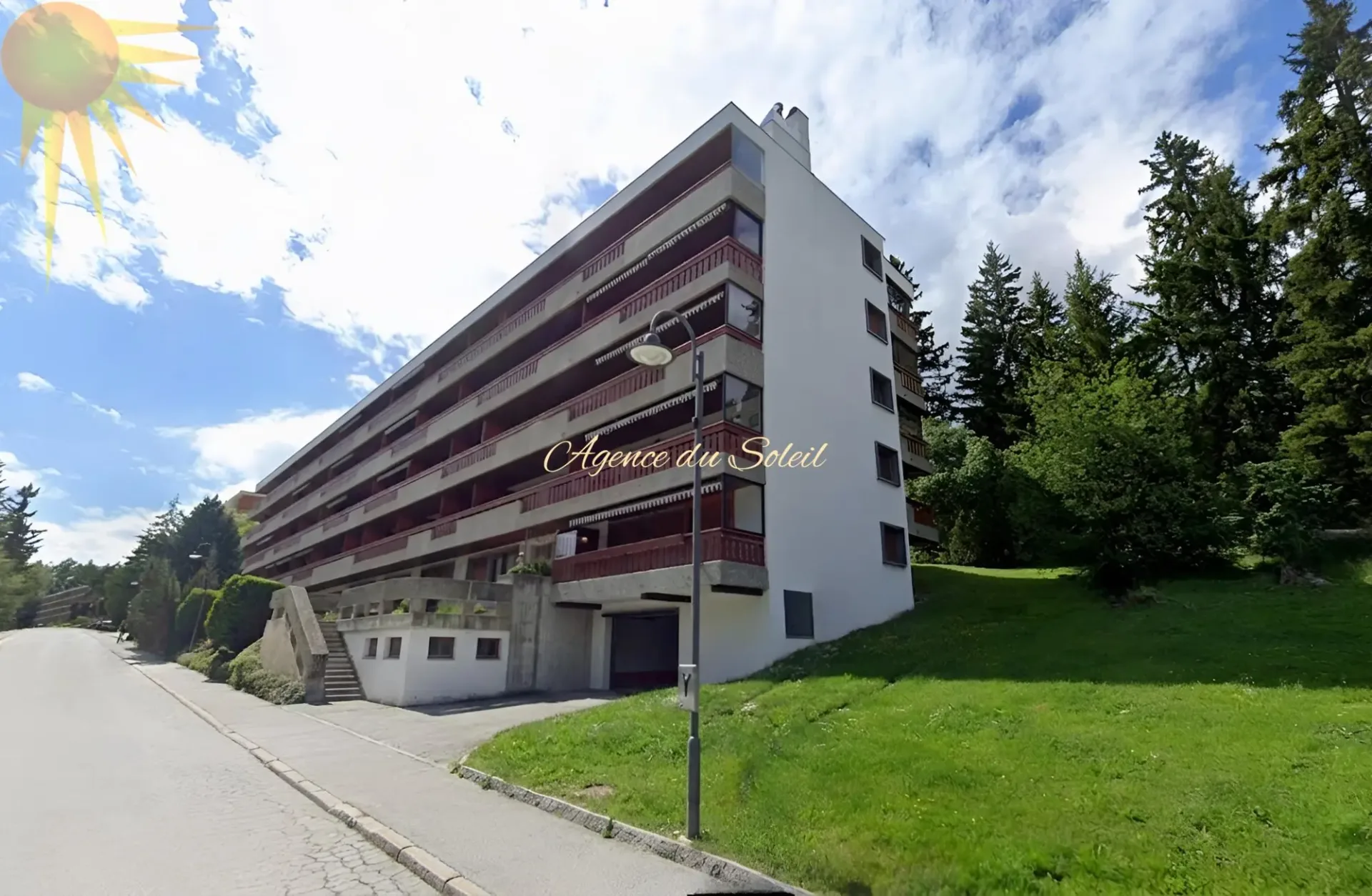 Idéal pour un investissement ! Appartement soigné de 3.5 pièces sud au calme à Crans !