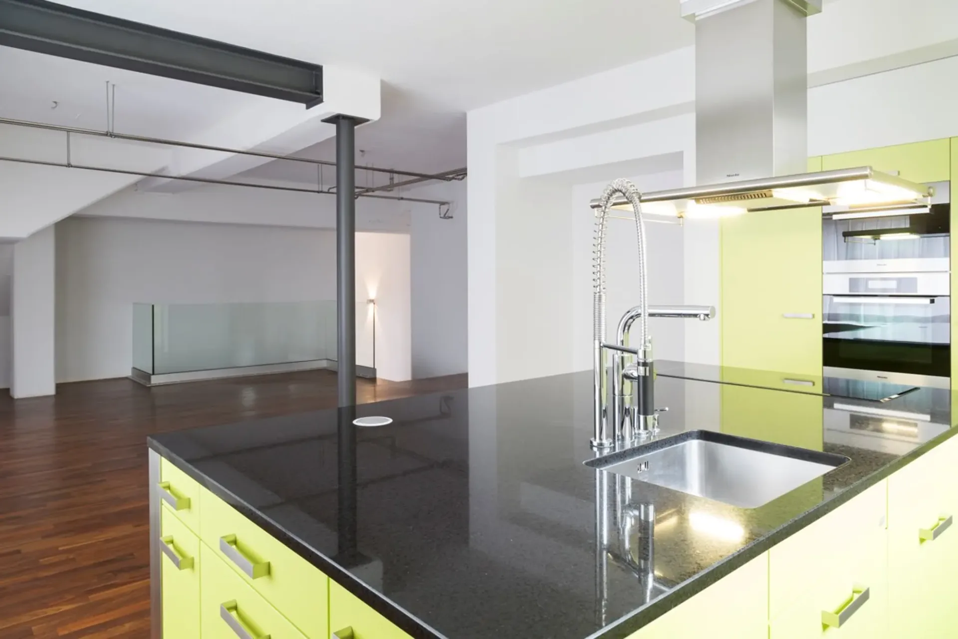 Appartamento loft unico di 3,5 locali a Tägerig