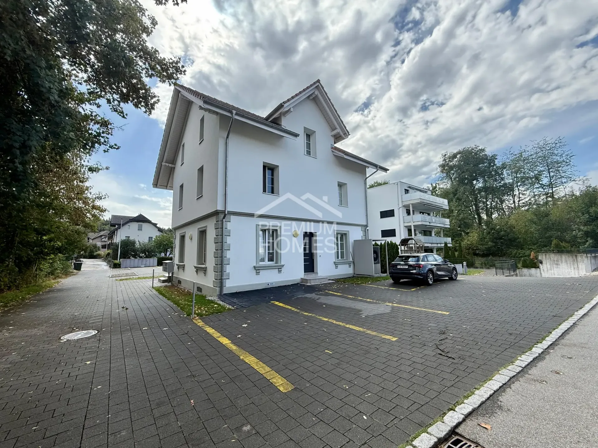 Möbliertes Studio zum vermieten!