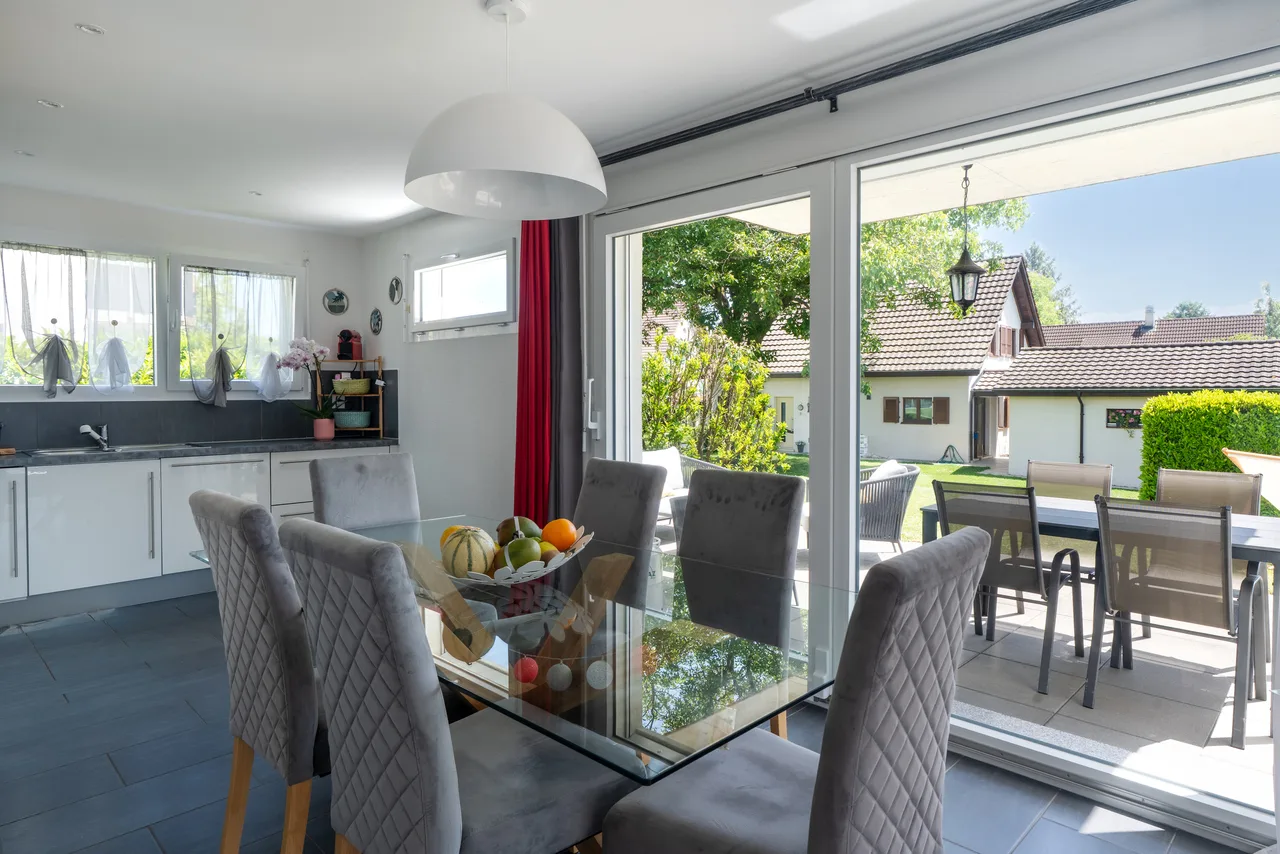 Apartment with 3.5 rooms and private garden in Rueyres-les-Prés