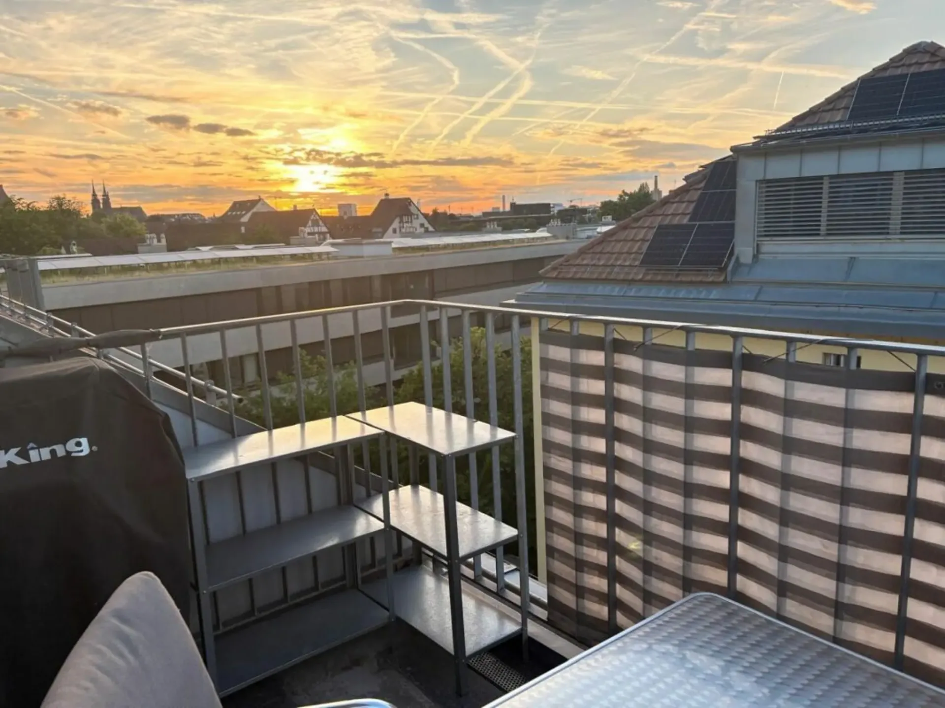 Grand appartement 1.5 pièces avec balcon