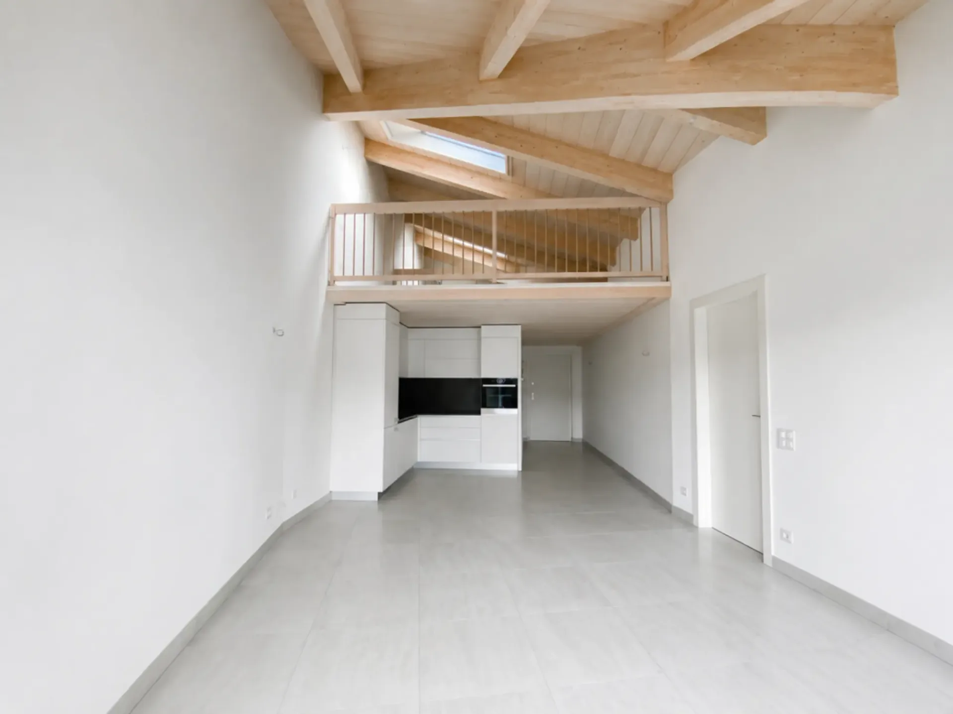 Modernes 2.5-Zimmer-Wohnung mit Galerie