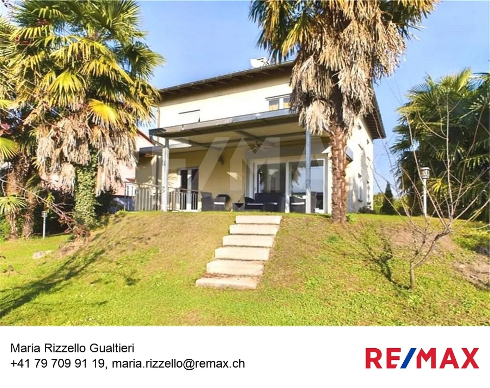 Exklusiv-Villa 6.5 in der Nähe des Sees mit Garten in Caslano