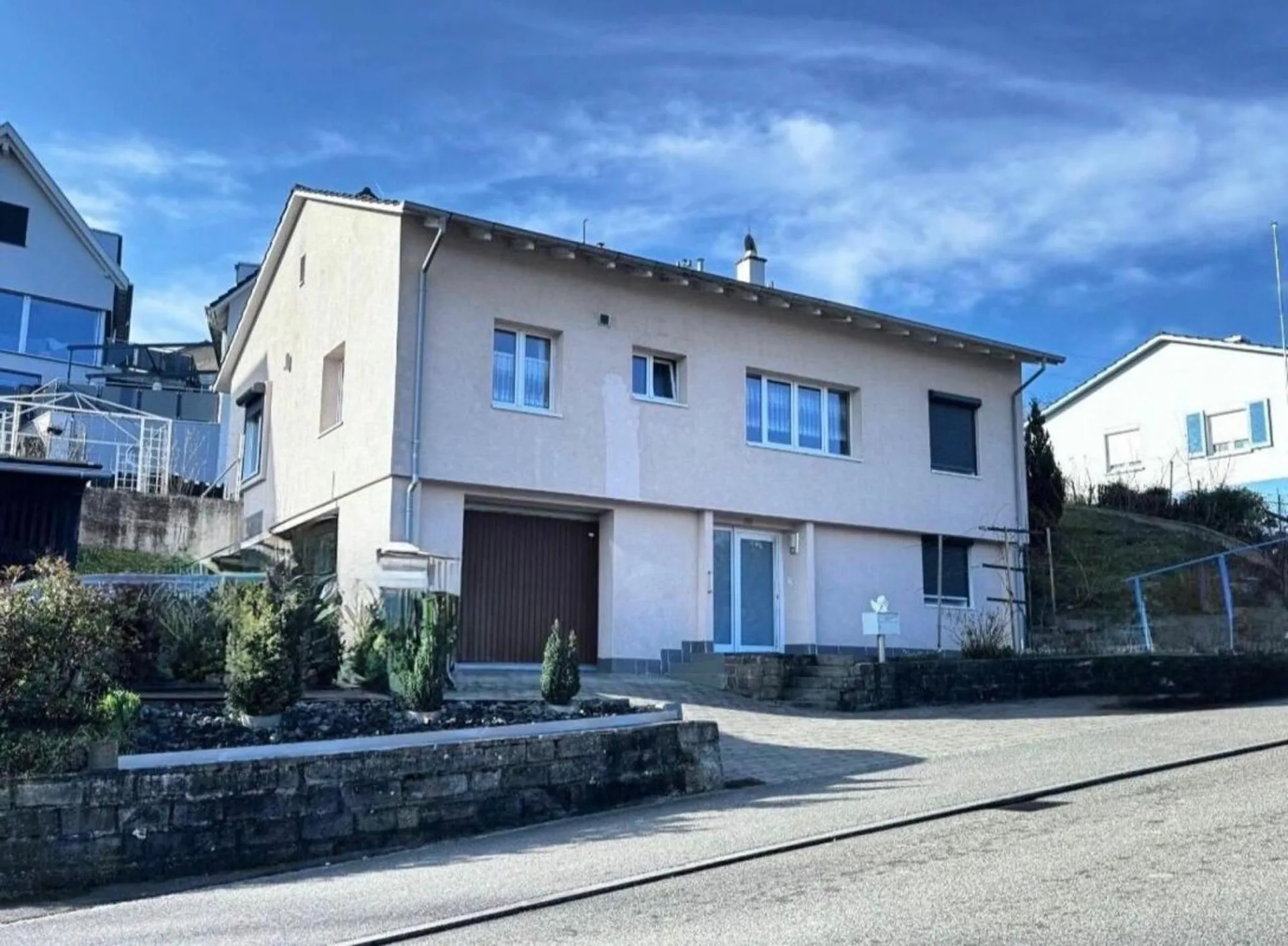 4.5-Zimmer-EFH mit 580 m²Grundstück, Garage & viel Potenzial