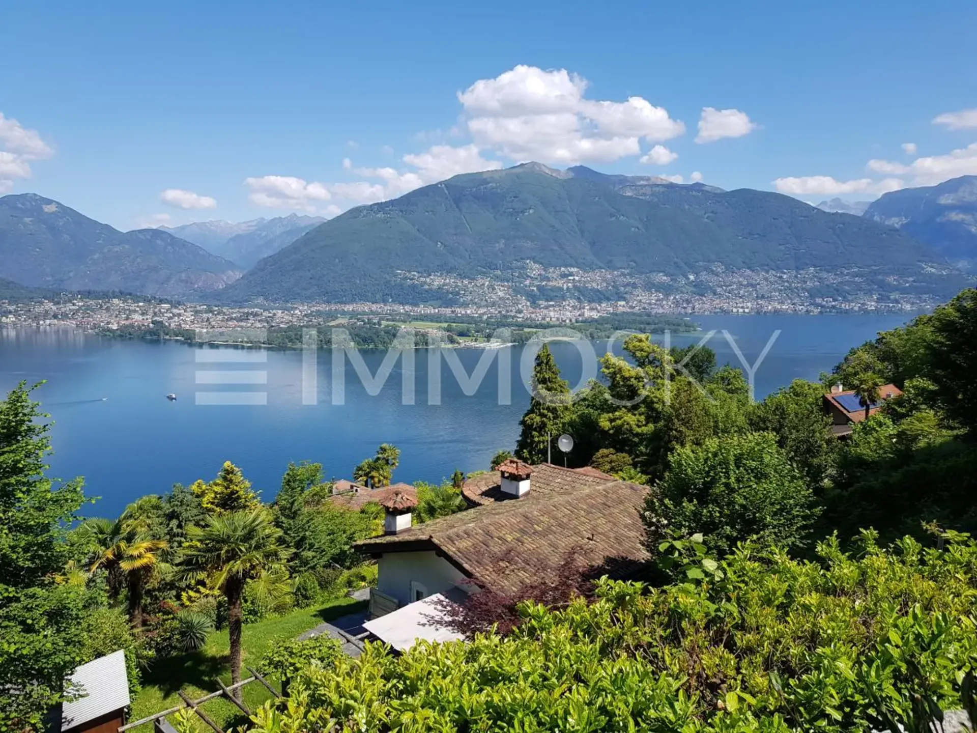 Costruisci la tua casa con vista stupenda