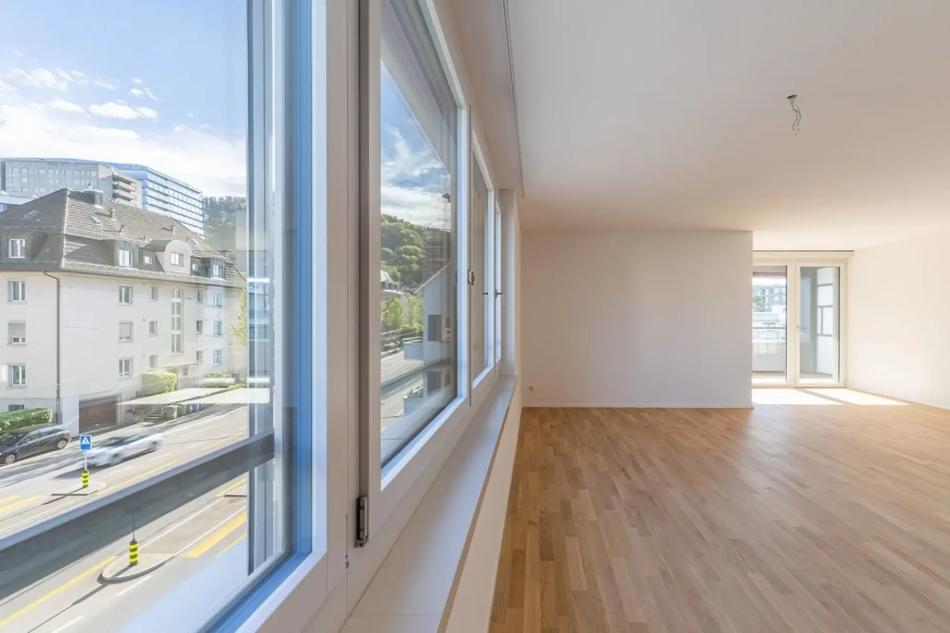 Moderne, lichtdurchflutete Wohnung