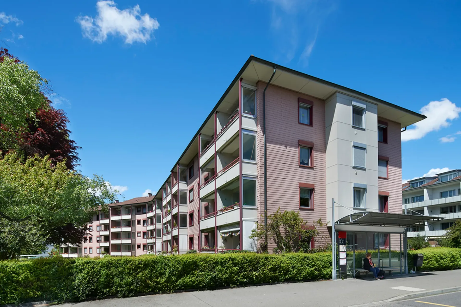 Freie Einstellplätze Nähe Steinhölzli-Märit