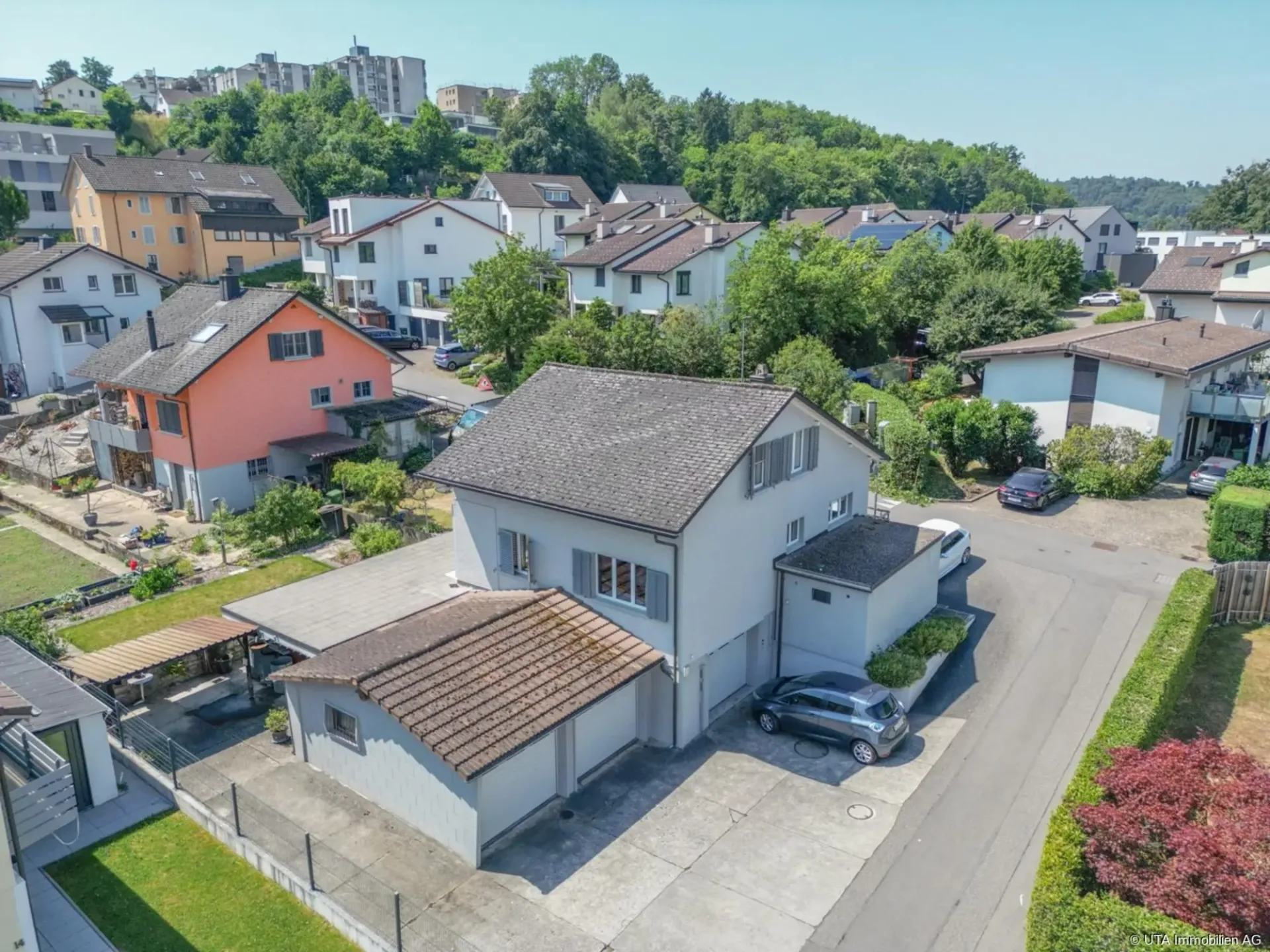 Posizione di quartiere tranquilla con paradiso giardino e potenziale di sviluppo