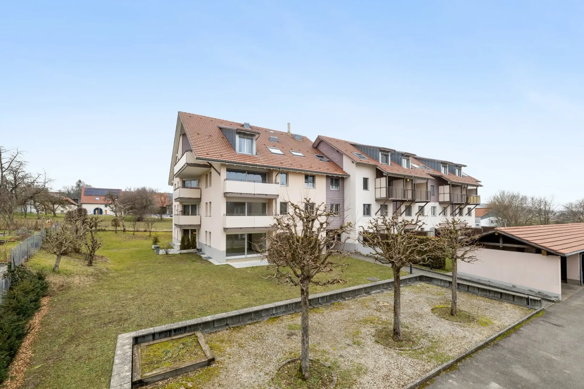 Bis zu 3 Monate Miete kostenlos - Duplex-Wohnung in ruhiger Nachbarschaft