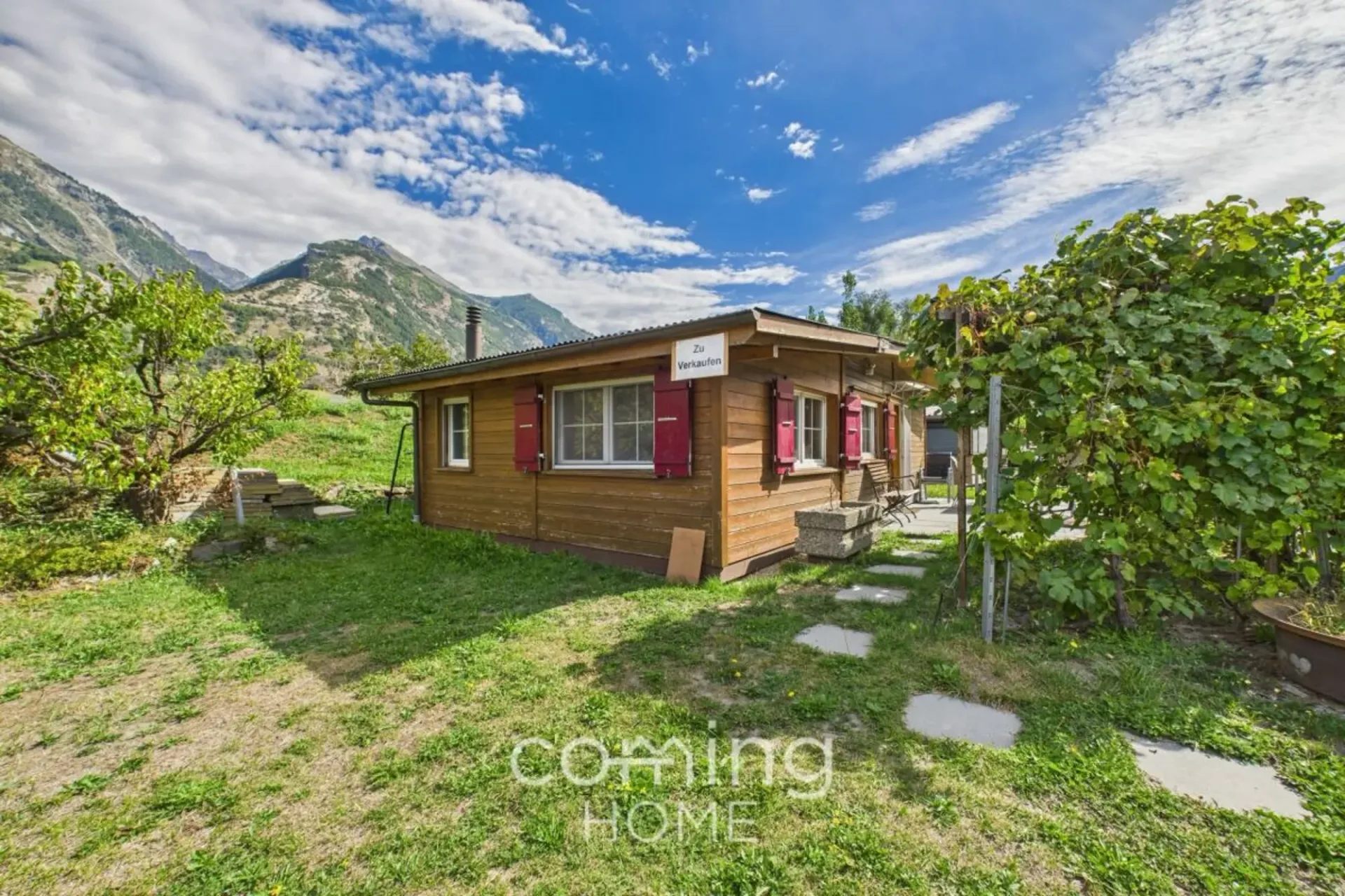 Gemütliches Mobilehome in Raron - Gartenplatz, neuwertige Küche und Sommer am Pool