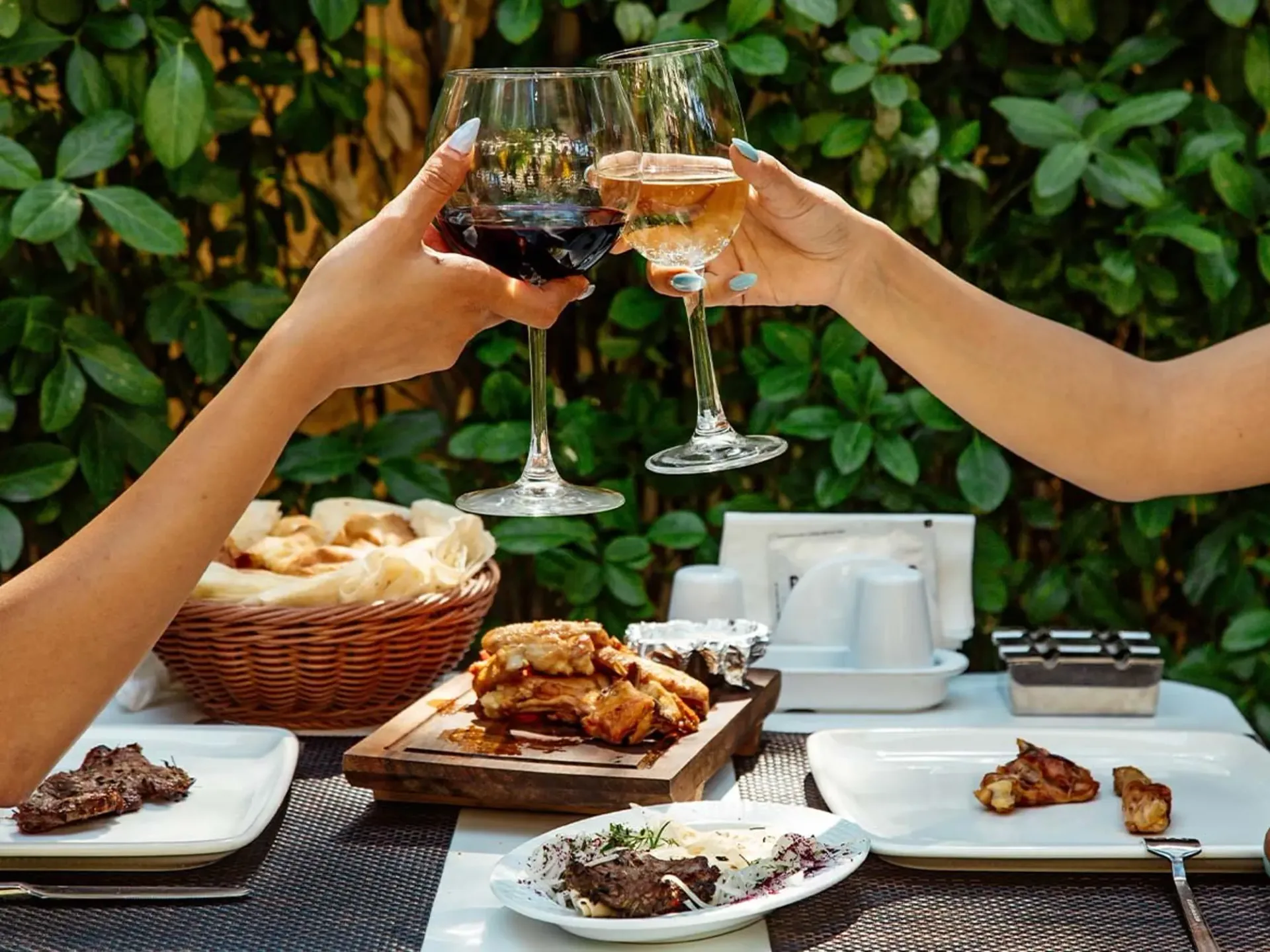Zum Verkauf steht ein charmantes Restaurant im Herzen eines malerischen Dorfes in der Broye Fribourg