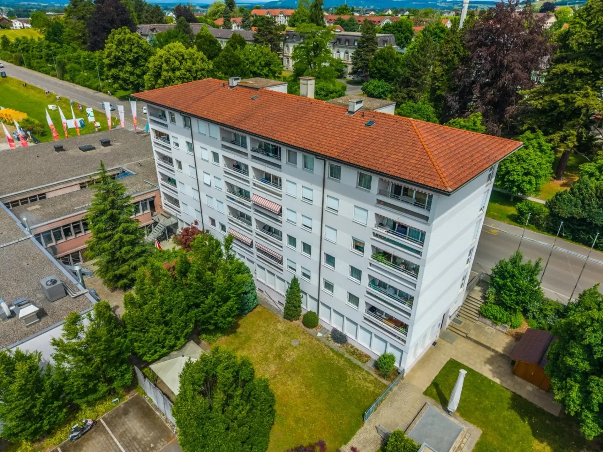 Charmante 3.5-Zimmer-Wohnung mit Balkon und schöner Aussicht in Wil SG