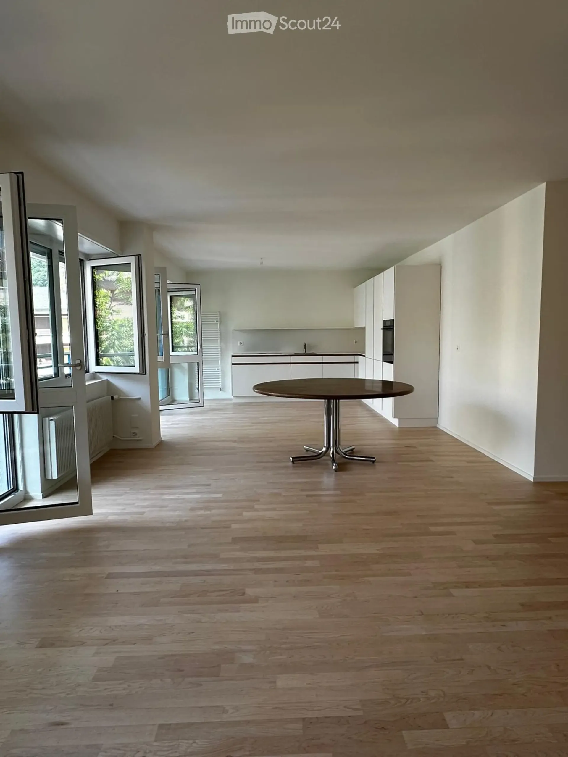 Helle, komplett renovierte Wohnung an zentraler Lage in Brig