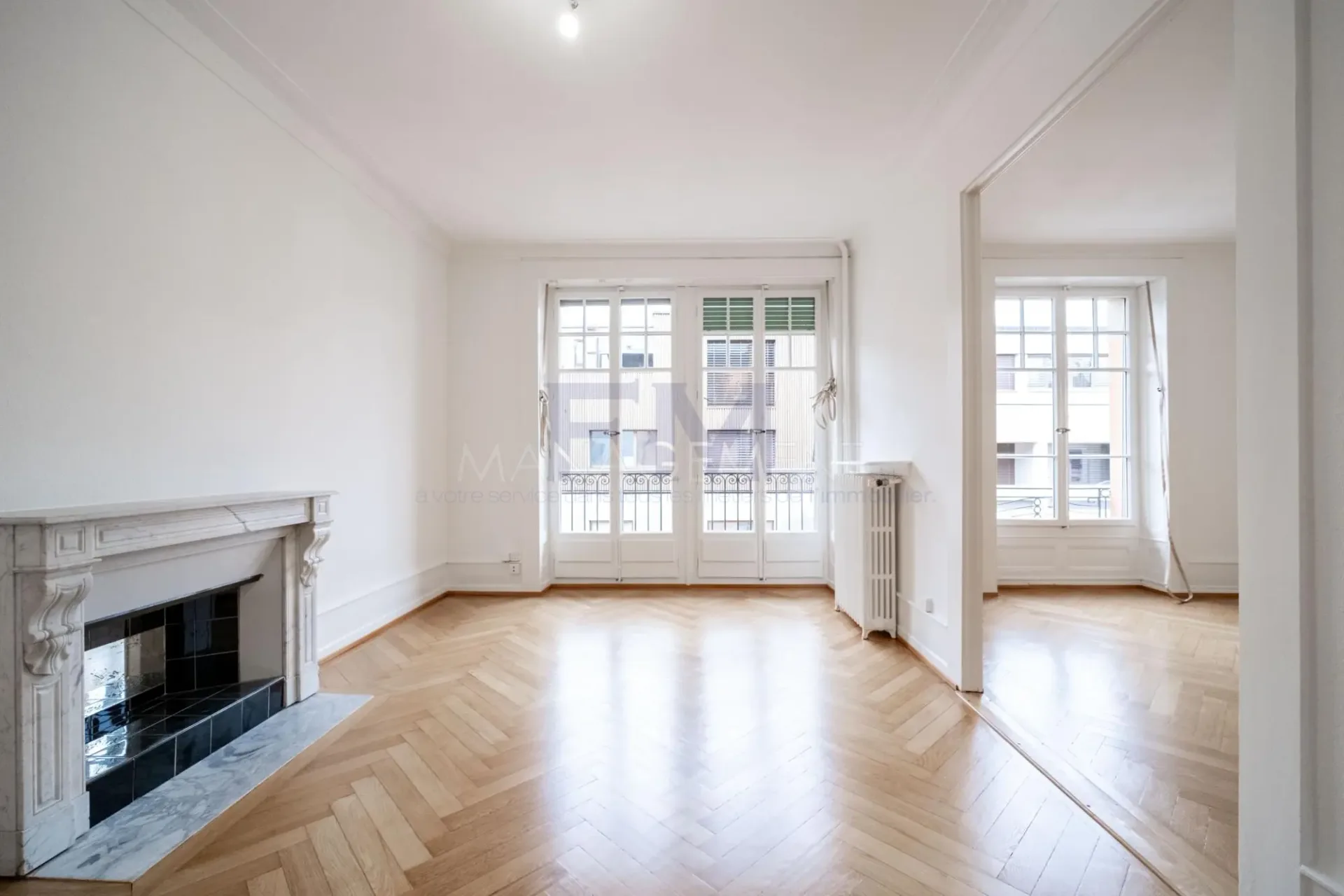 Cluse/Hôpital - Rue Barthélémy-Menn - 5 rooms on the 4th floor, approx. 100m2