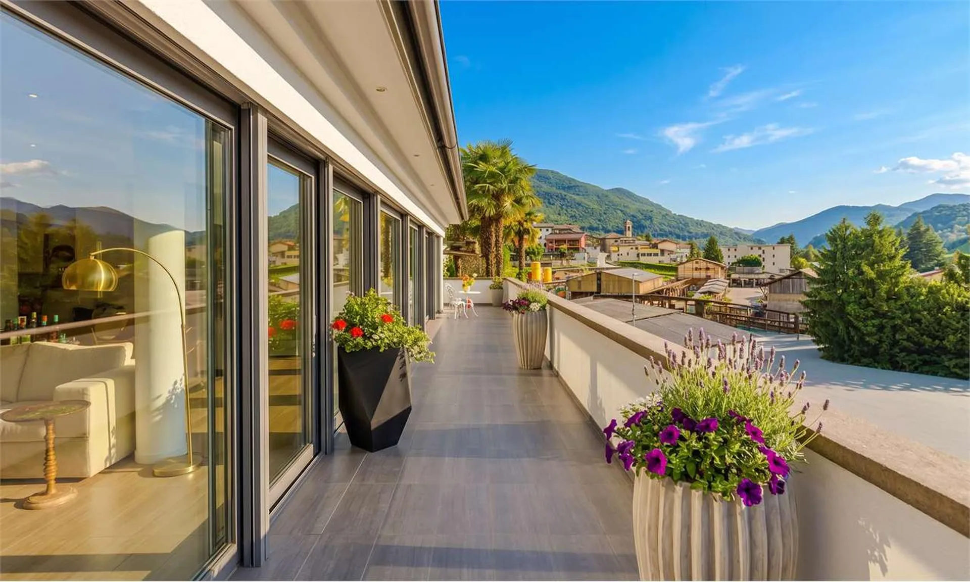 Moderna villa a pochi minuti dal centro di Lugano