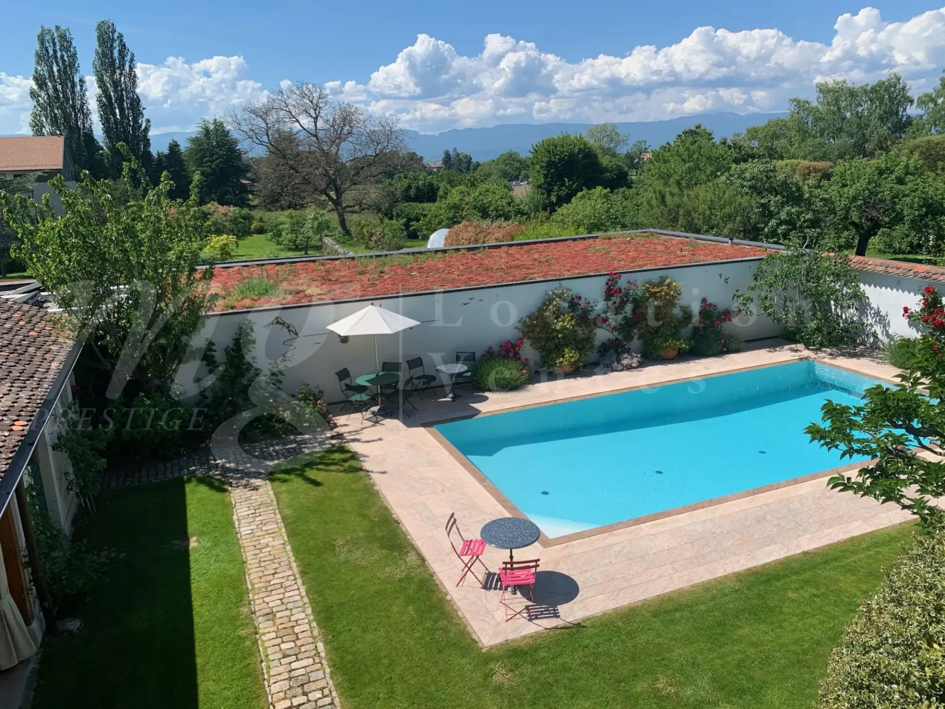 BELLE PROPRIETE ELEGANTE AVEC JARDIN PRIVATIF & PISCINE - 8 chambres - 3 pièces de réception