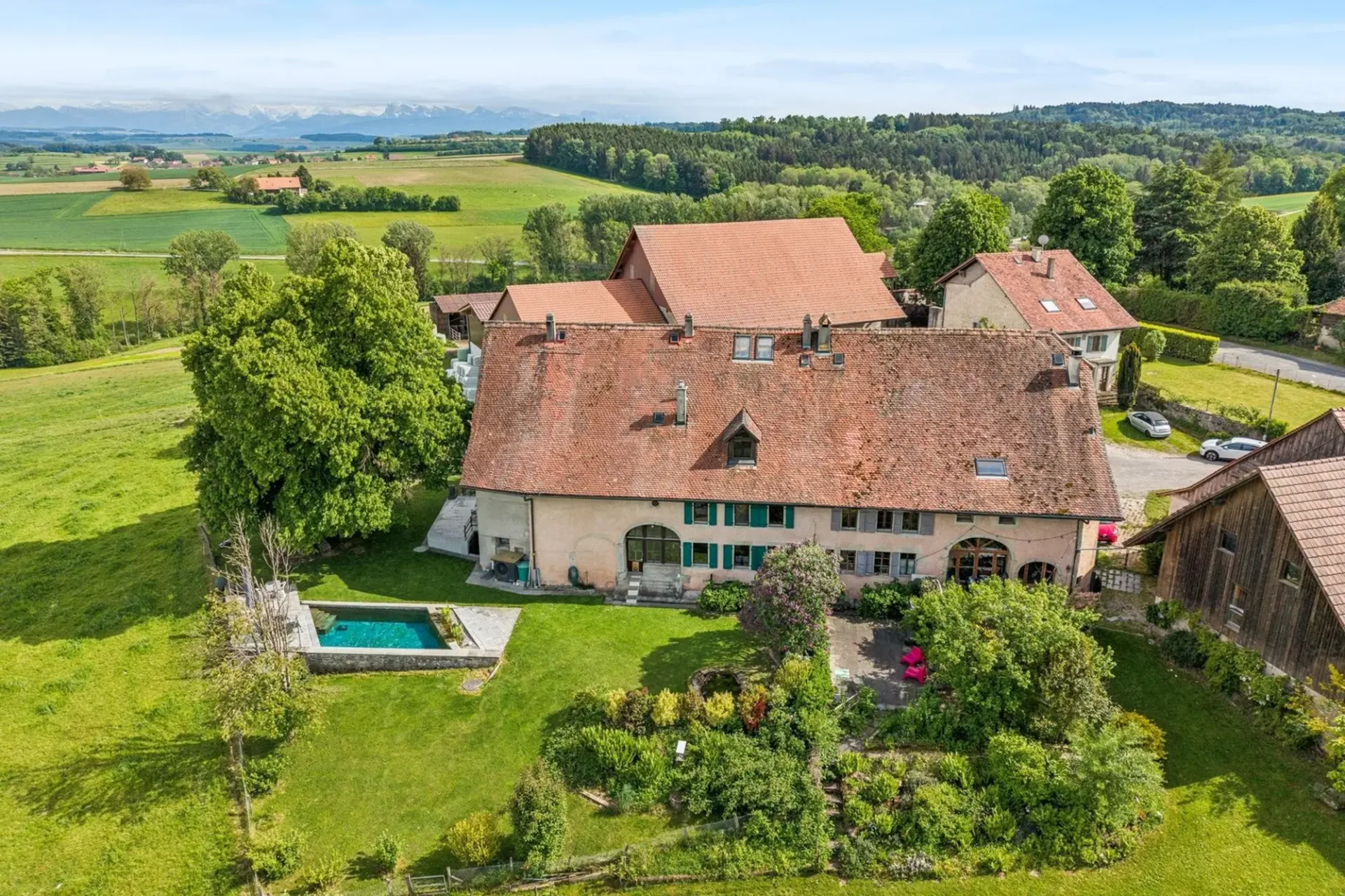 Ein außergewöhnliches Anwesen im Herzen der Waadtländer Landschaft