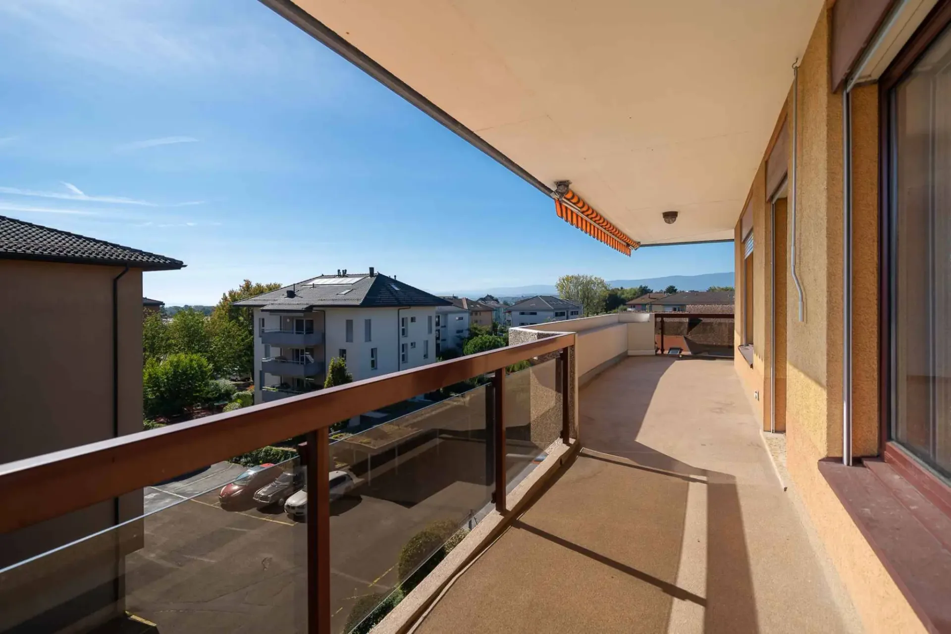 Geräumige 4,5-Zimmer-Wohnung mit Terrasse