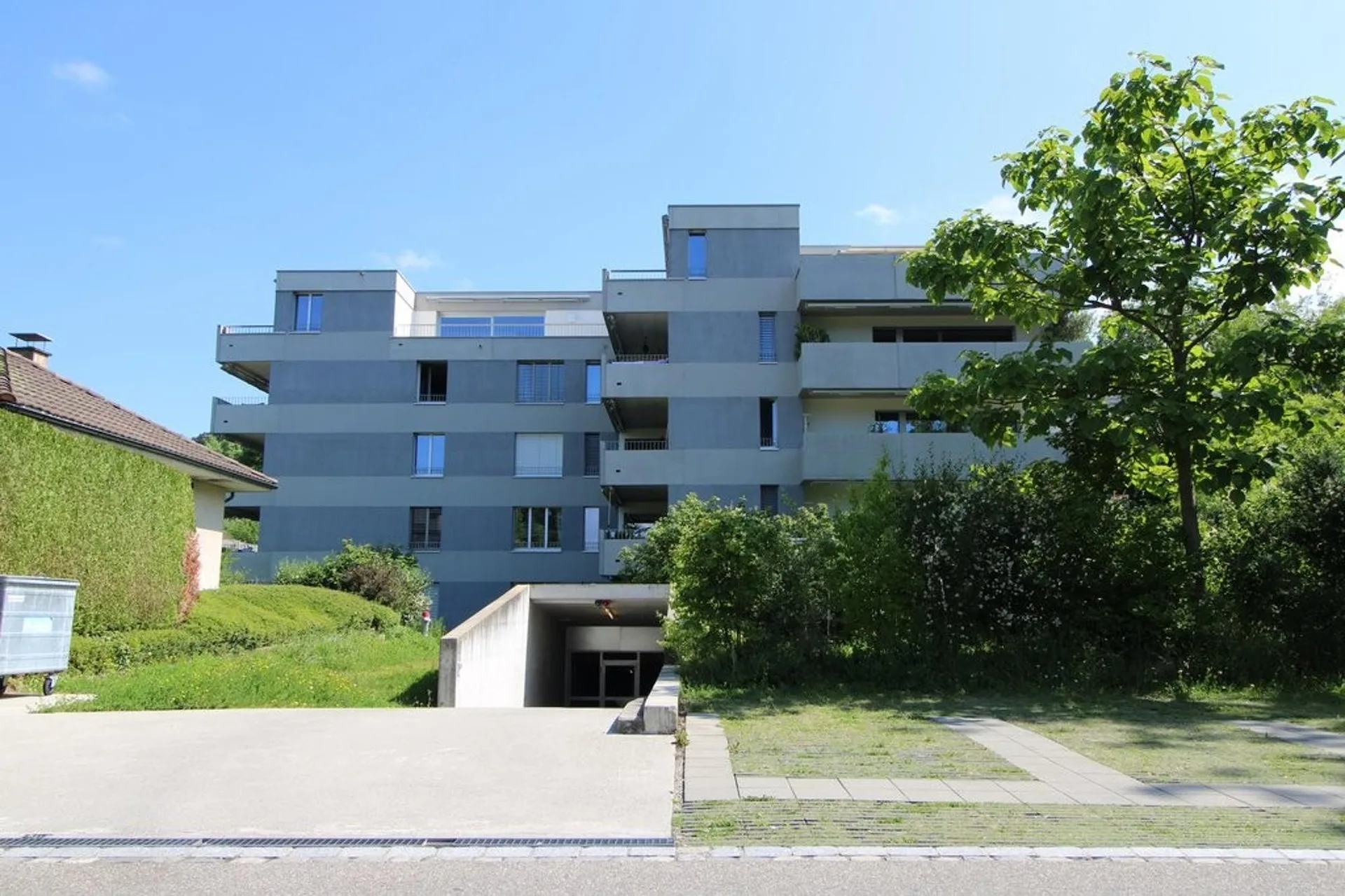 Attikawohnung in Männedorf / 1. Monat Gratismietzins (Nettomietzins)