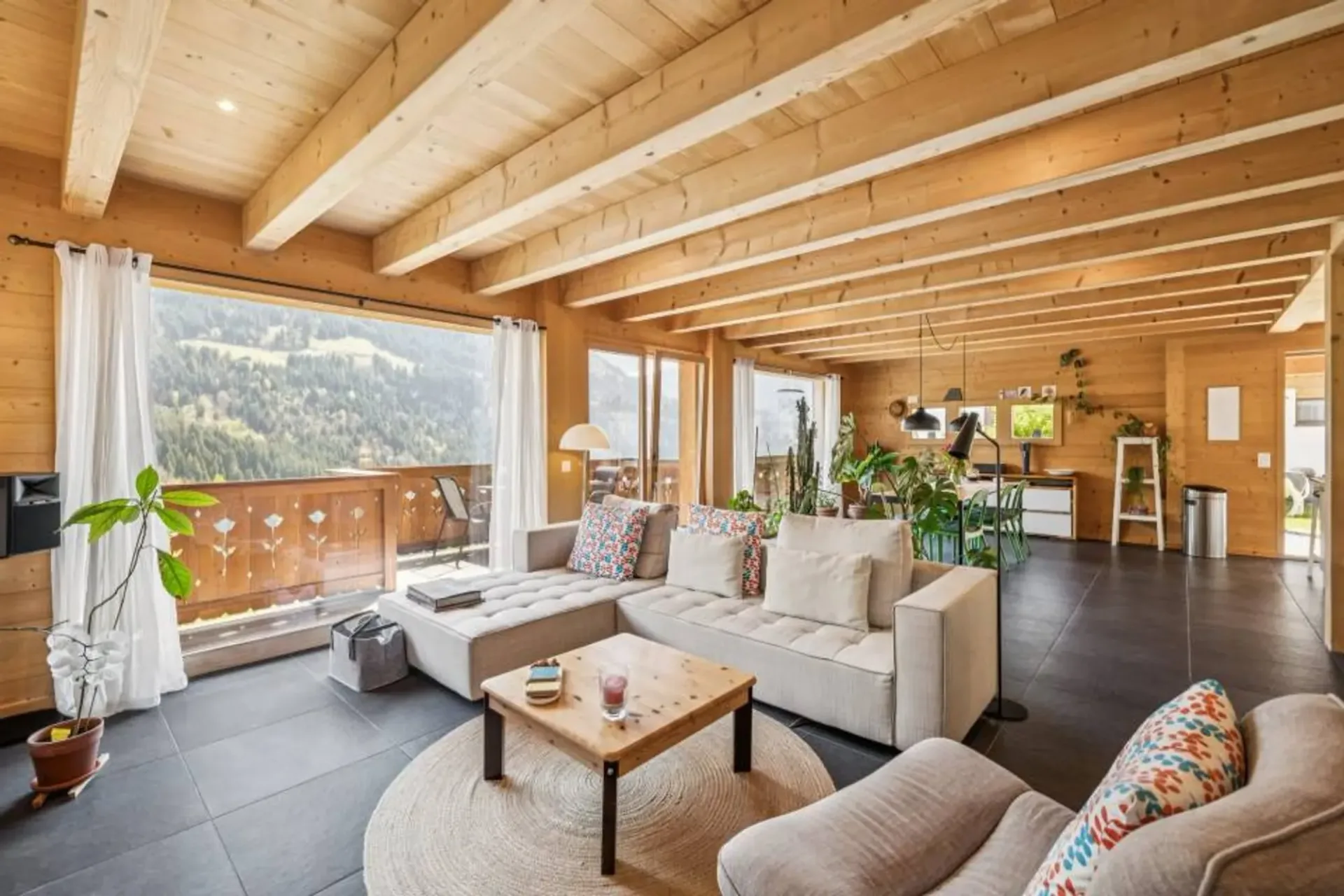 Magnificent chalet with breathtaking views of the Dents du Midi