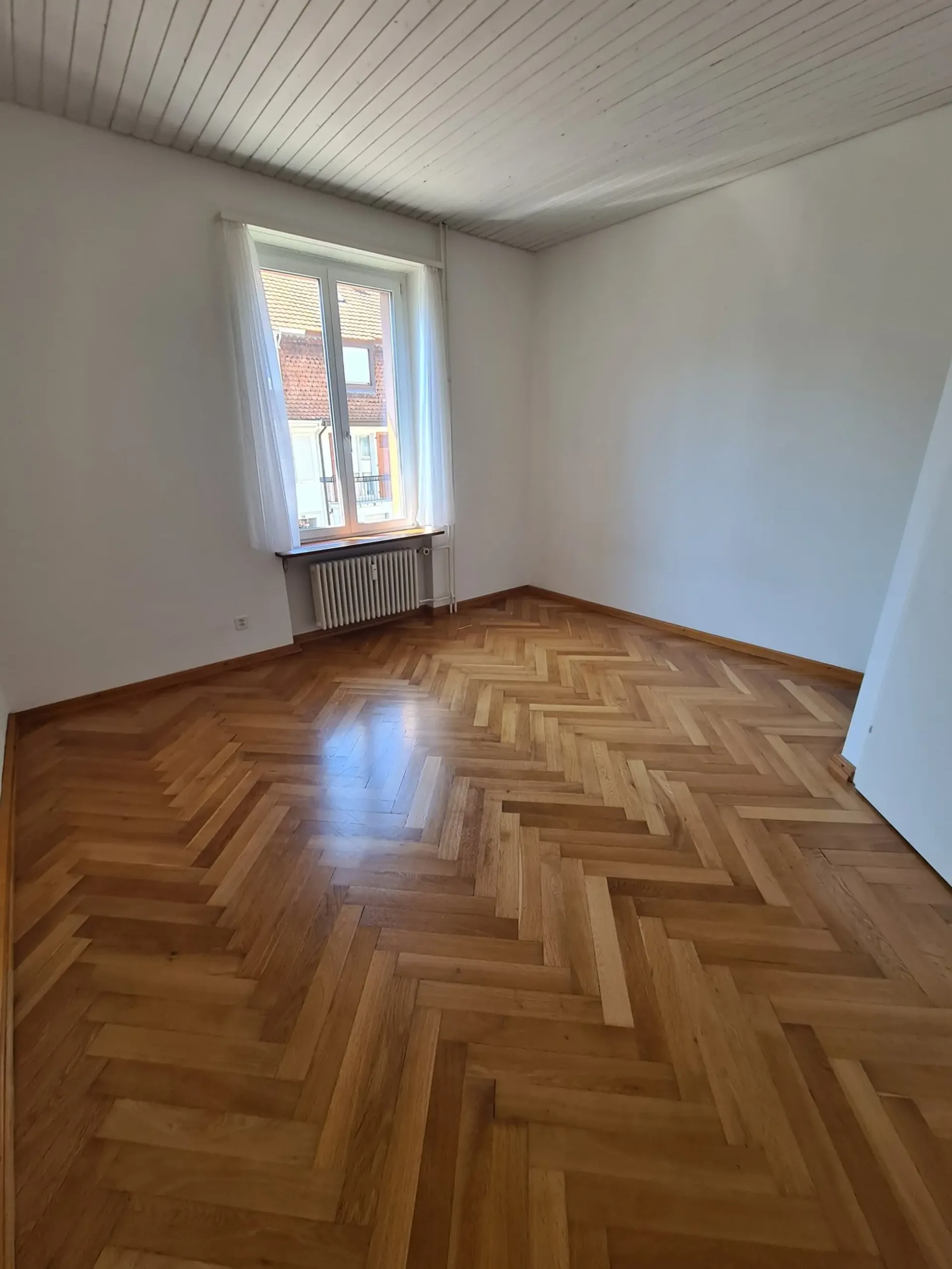 Helle 3-Zimmer-Wohnung mit schönem Balkon in Birsfelden