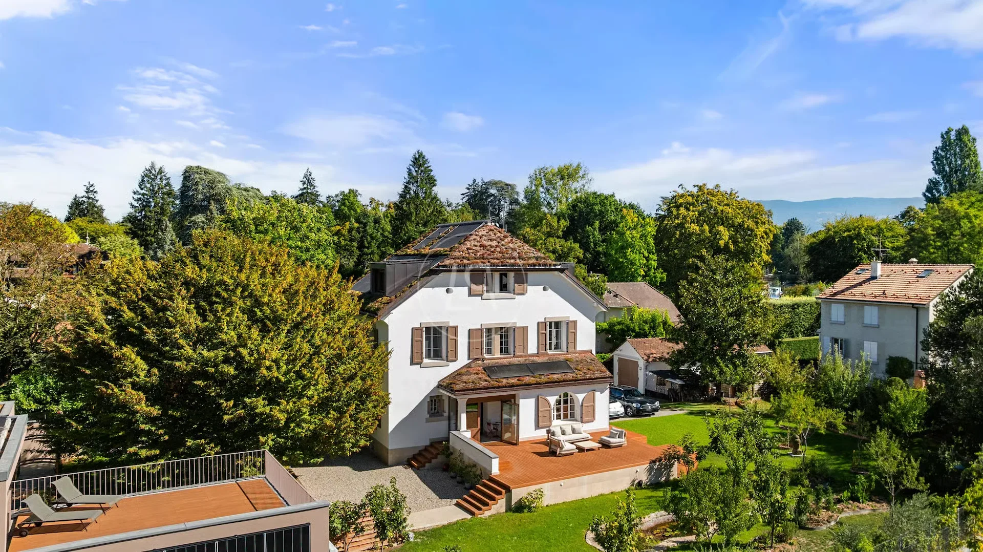 Elegantes Herrenhaus mit Renovierung im Herzen von Chêne-Bougeries